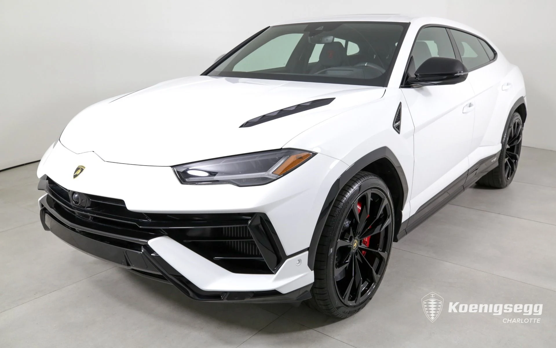 mph003_2921343636_Used_2023_LAMBORGHINI_URUS_S_PEARL_CAPSULE_1720196168_5d3708d300