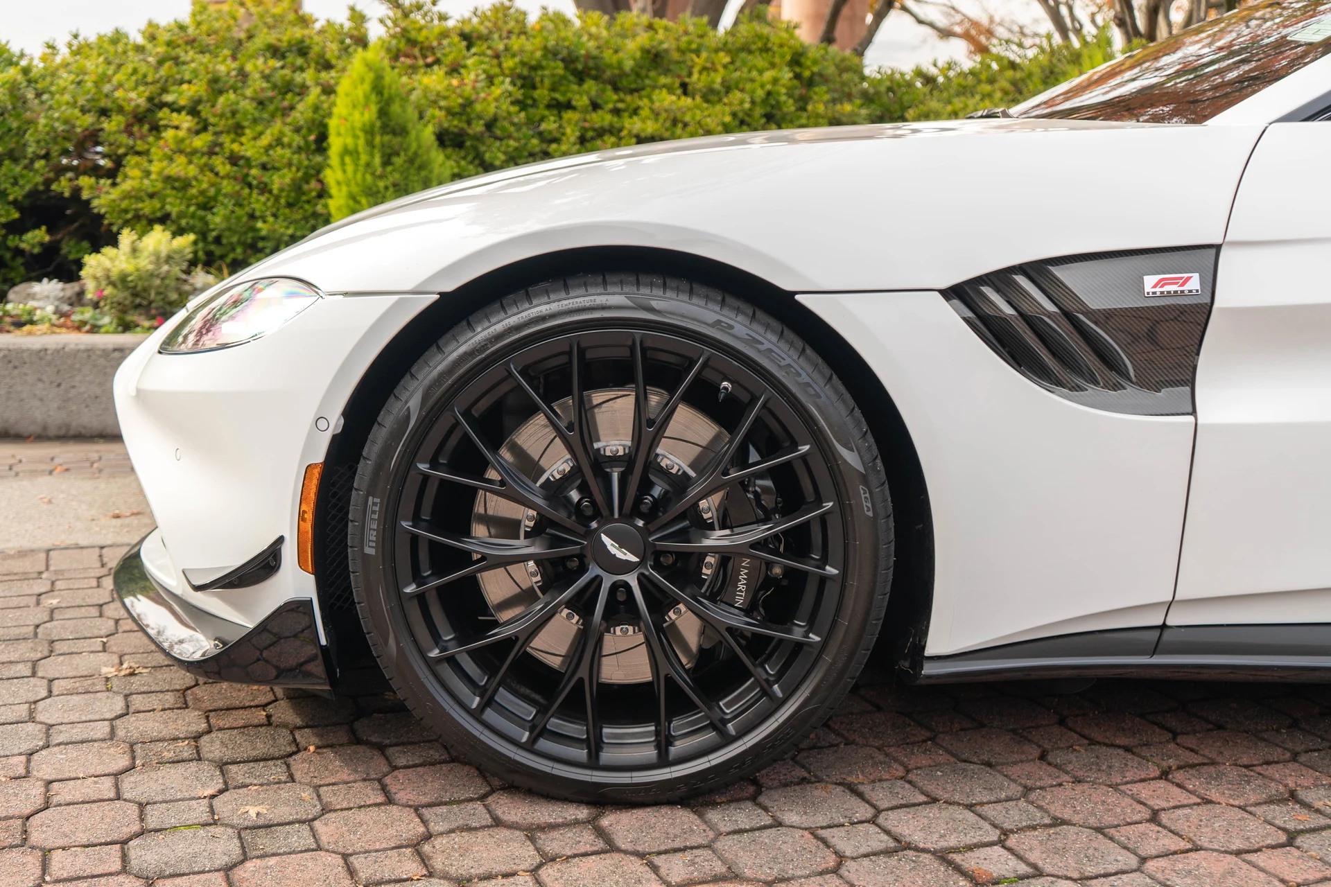 mph003_2924354768_4_90d4ce1896