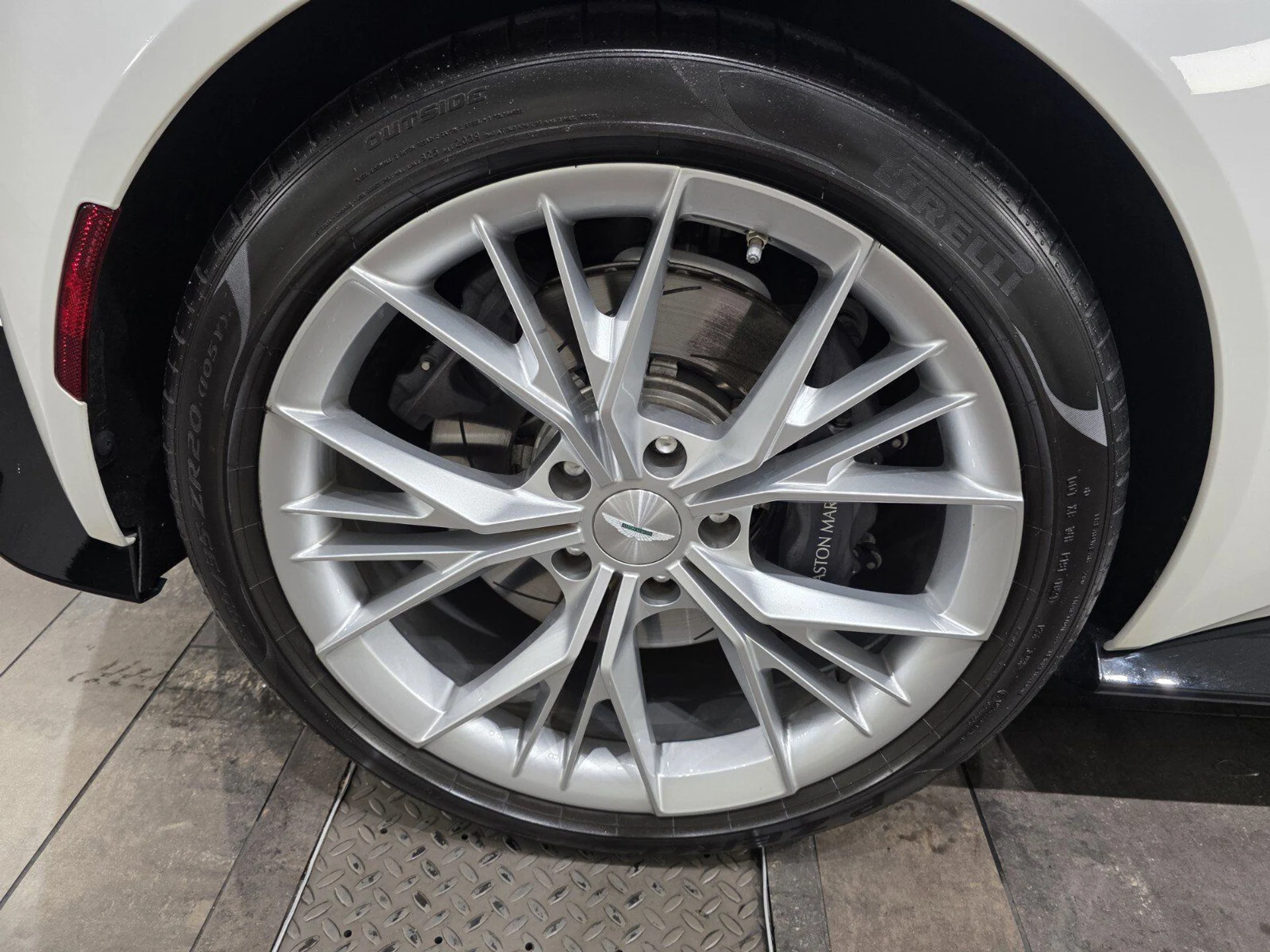 mph003_2925834068_f4e12736abb121e2dc04bb8736db5bd9_3e9623976d