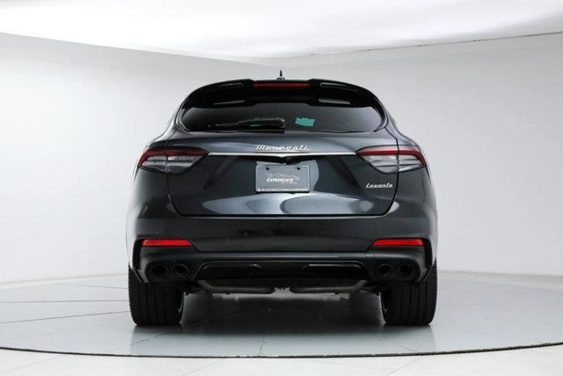 mph003_2936497406_F_Nw_Dyy_Upg6_Ff_O80_Wxhr_IT_Bp_82c_848bce13ad