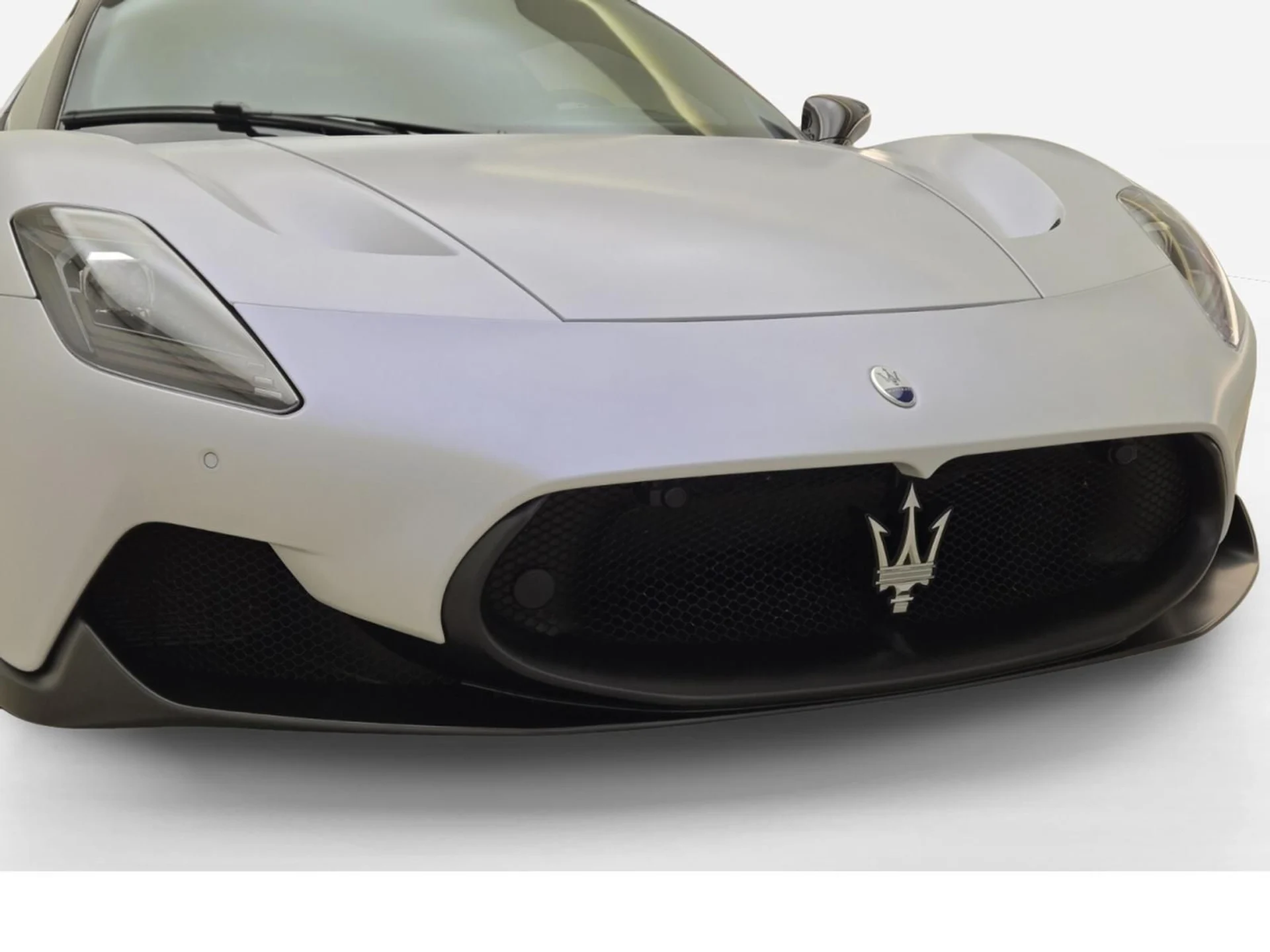 mph003_2937091113_Used_2022_Maserati_MC_20_1777527726_437d29c959