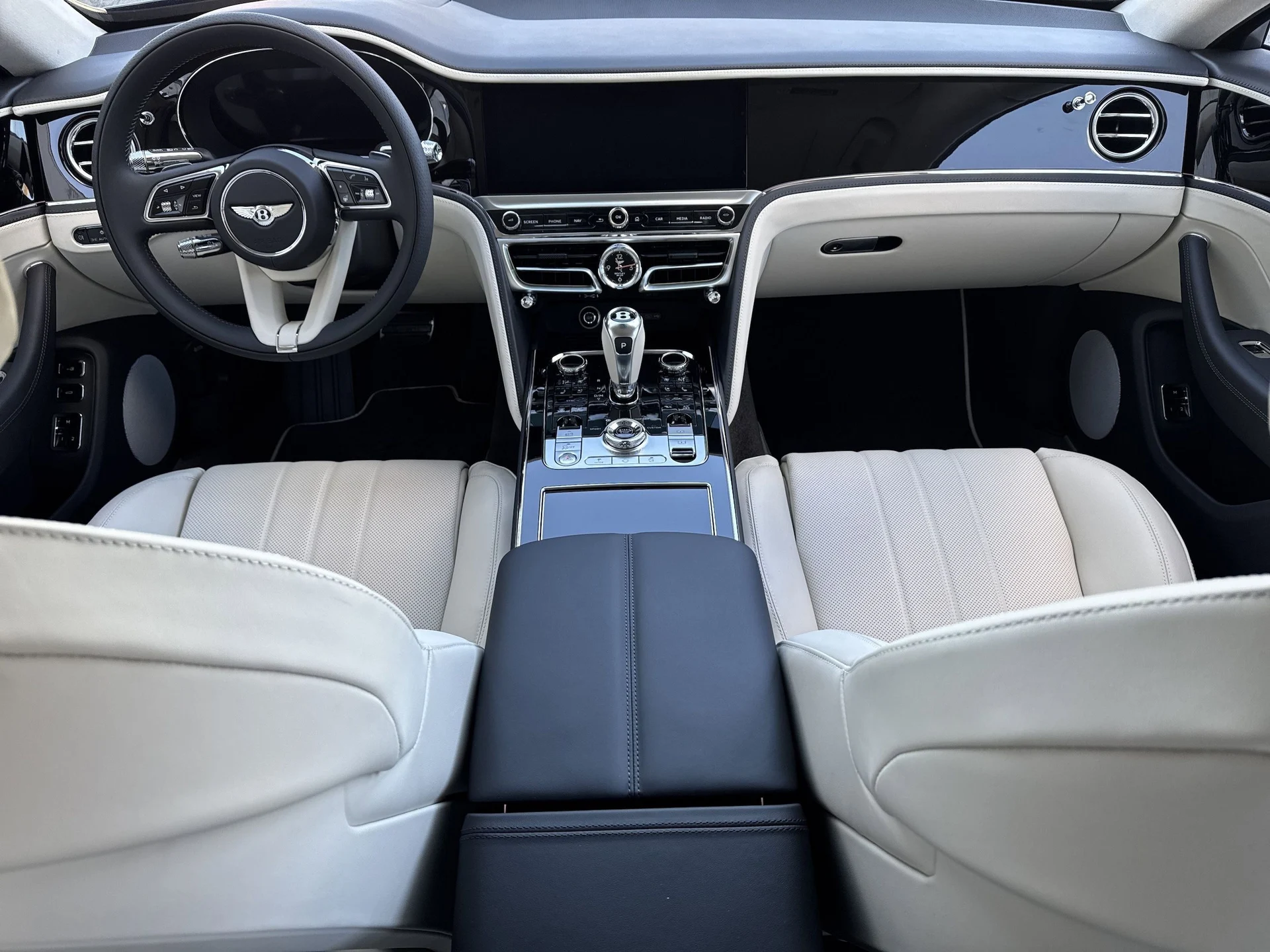 mph003_2947456389_ca2425f8e90187825749986c9875cd90x_c8d6cba957