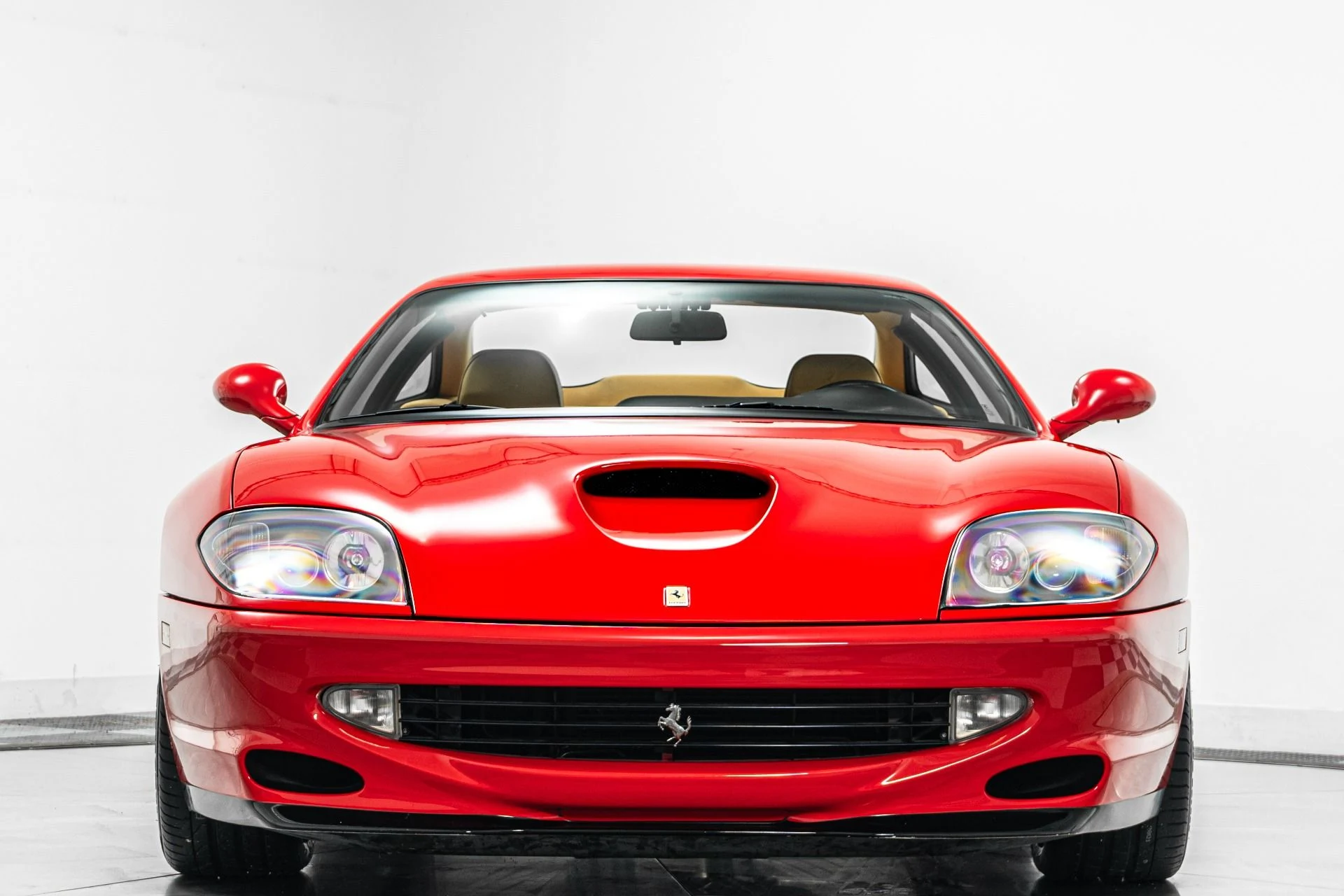 mph003_2951124505_Used_2001_Ferrari_550_Maranello_1777496716_6248586fea