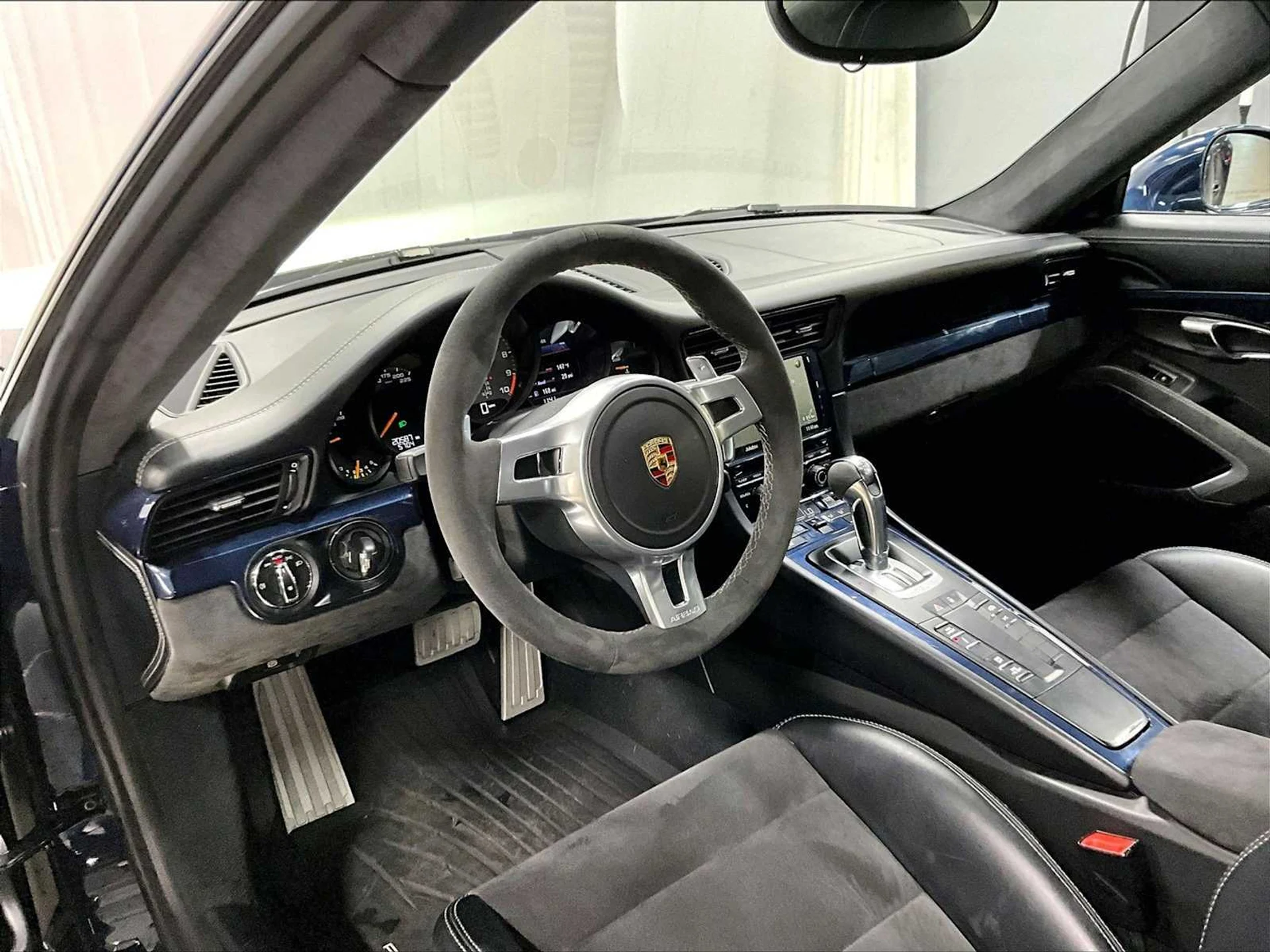 mph003_2953449324_e52b4c862f89f6ebfc46095ac4aa954bx_fcf18bc489