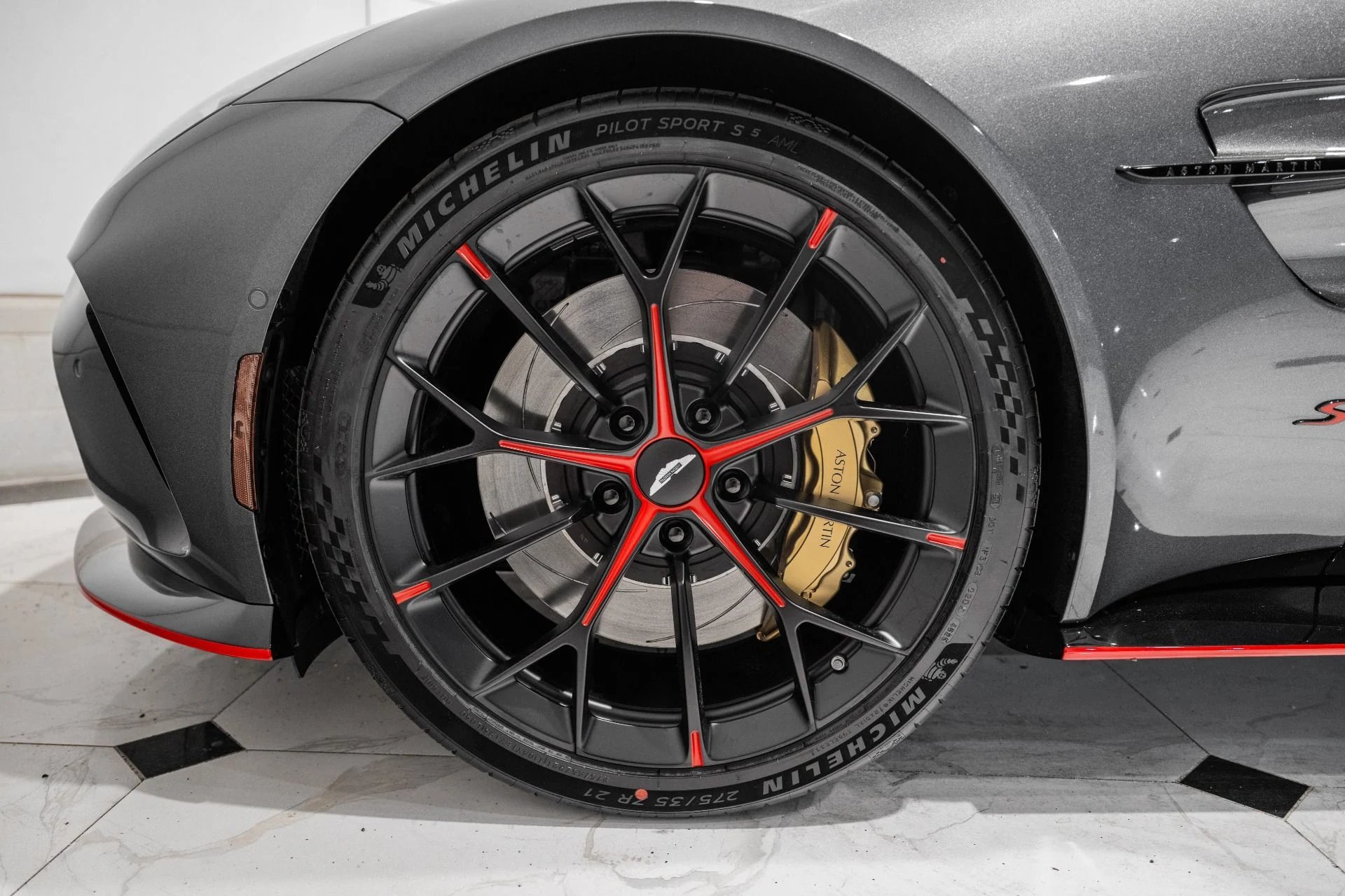 mph003_295489404_New_2026_Aston_Martin_Vantage_S_1776402995_a9d22ef351