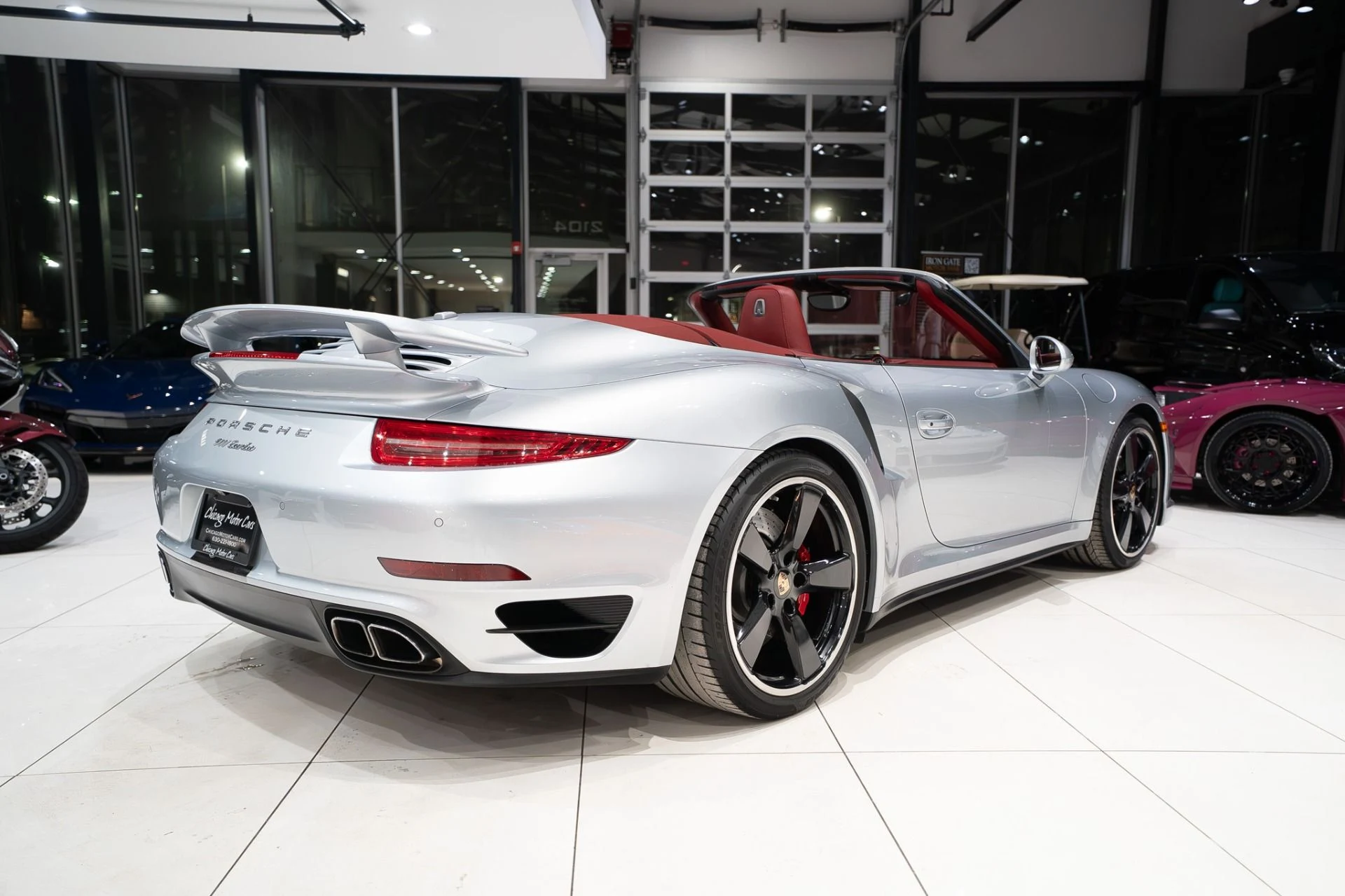 mph003_2971039461_13247_p4_l_1cfb43654a