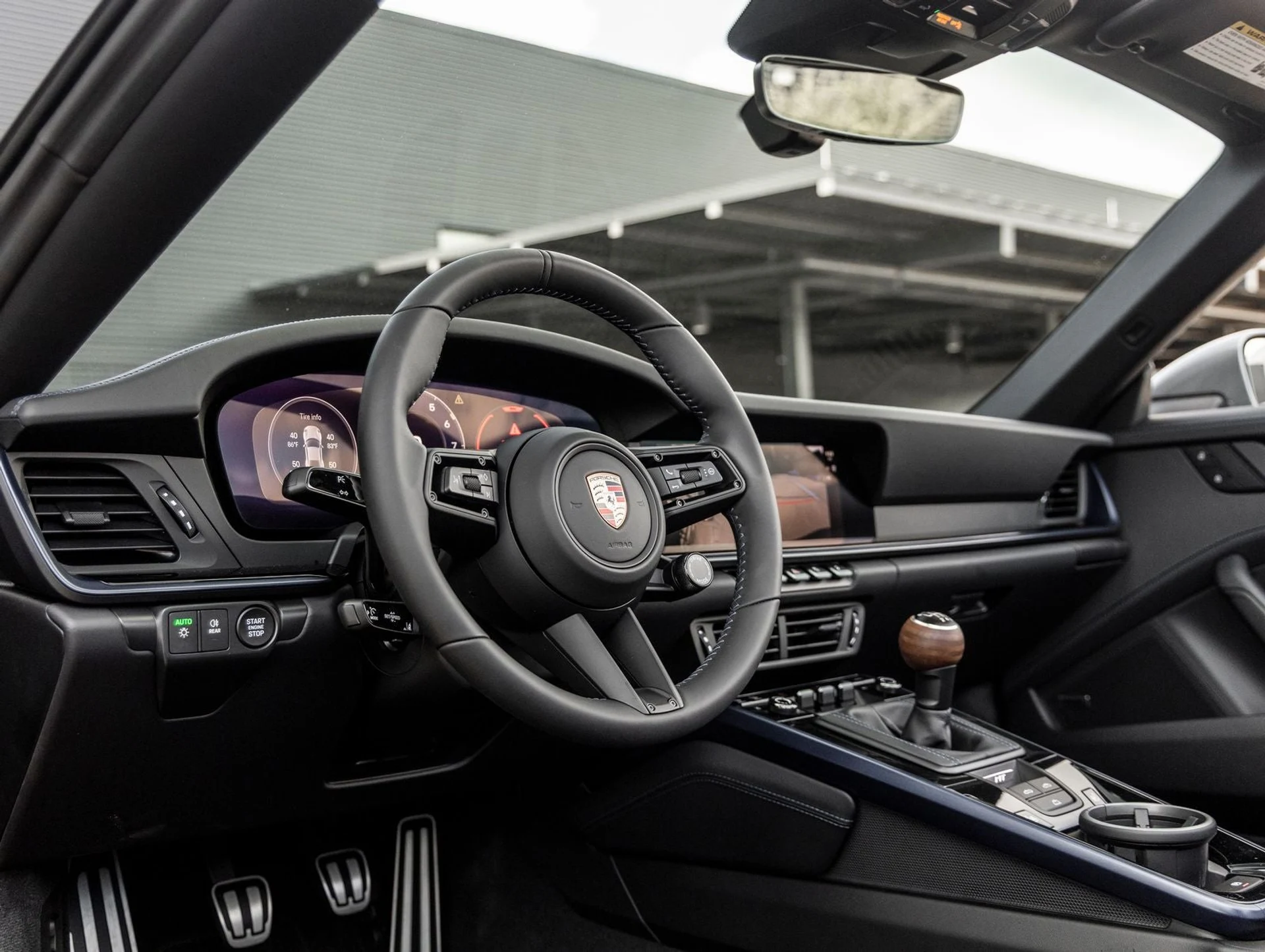 mph003_2975928451_4_f238318466