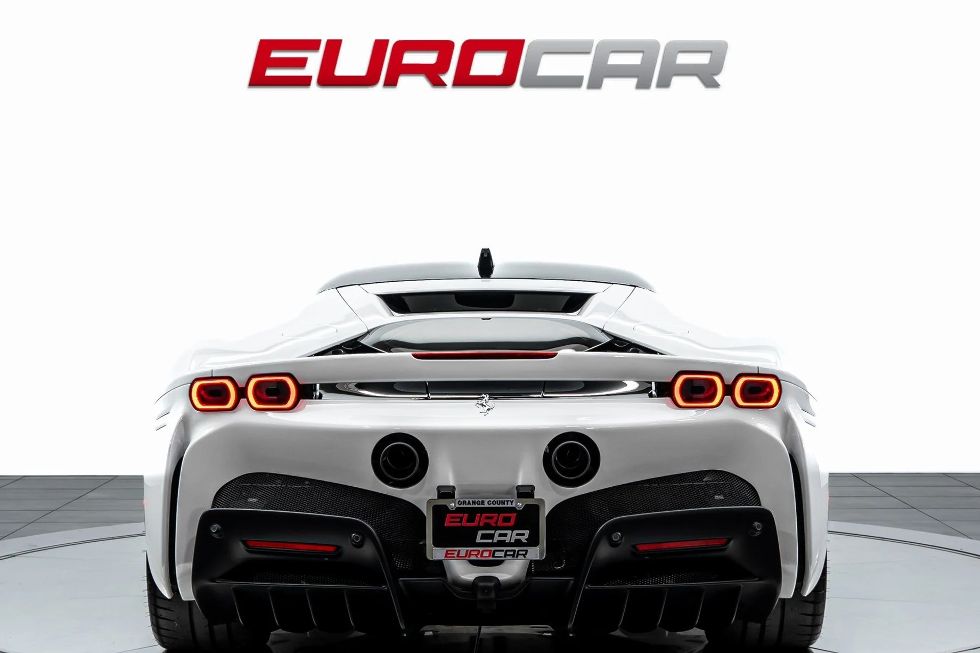 mph003_2976103828_image_4_215438aba2