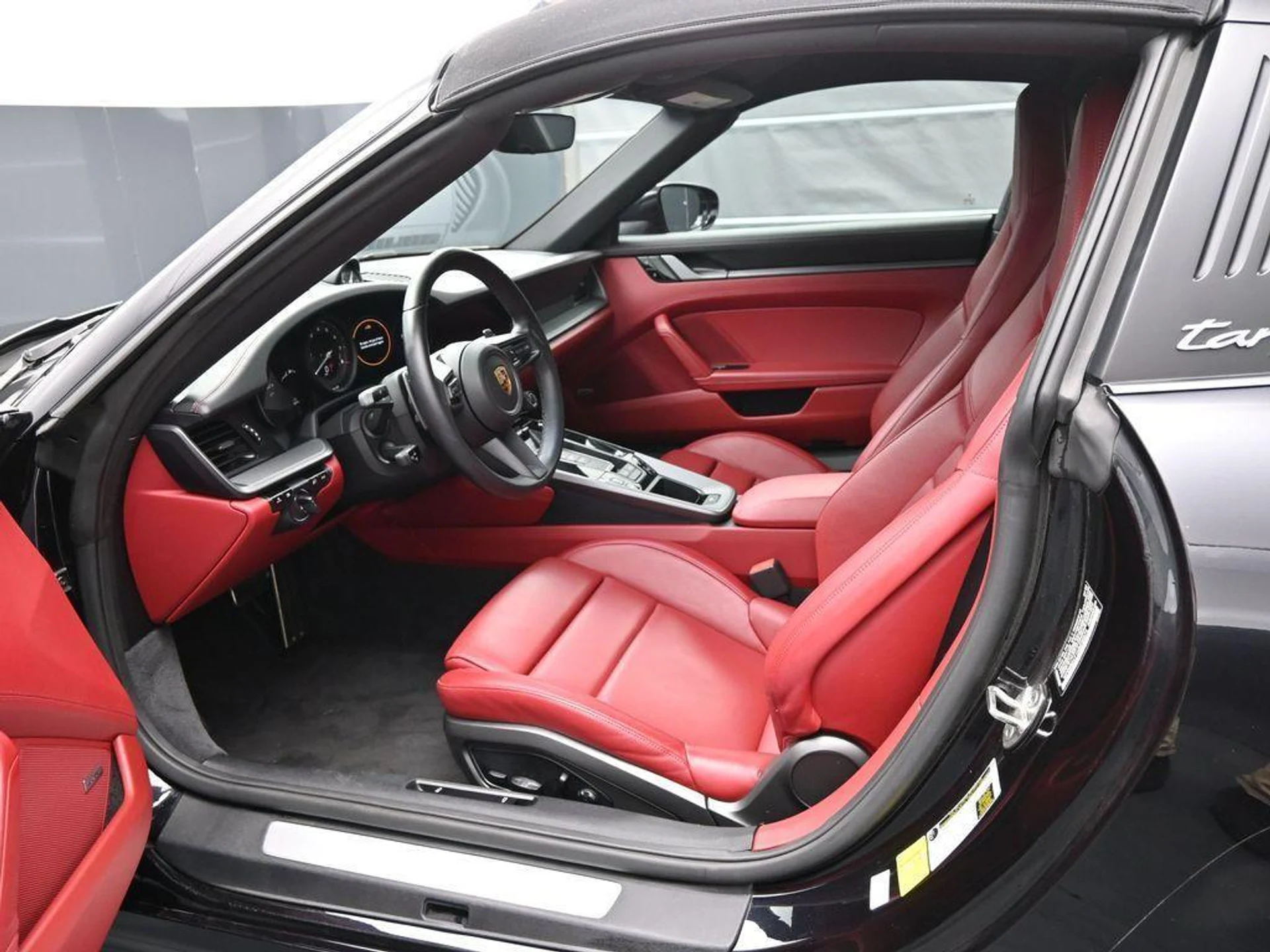 mph003_2979199375_Usk_Sk_6o8py_TJ_0f0ks4_Q2_O_Hm_EQU_3c3c49c02c