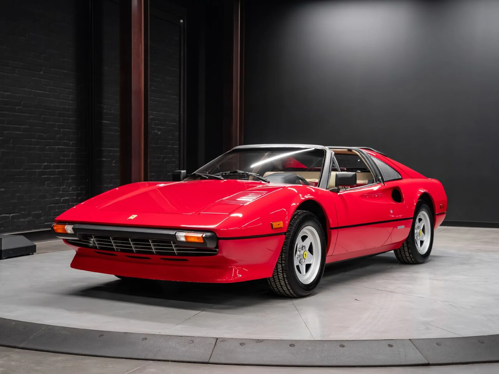 mph003_2980157670_ferrari_308_gtsi_1982_ccf932ccac