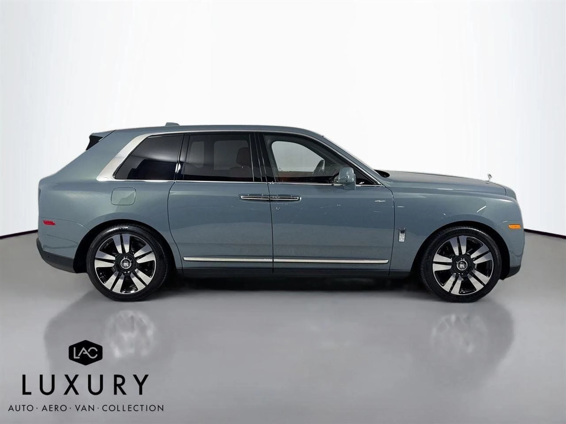 mph003_2992886437_95c356e74072b7bb3efa9730bdc08fa9_1b8600f283