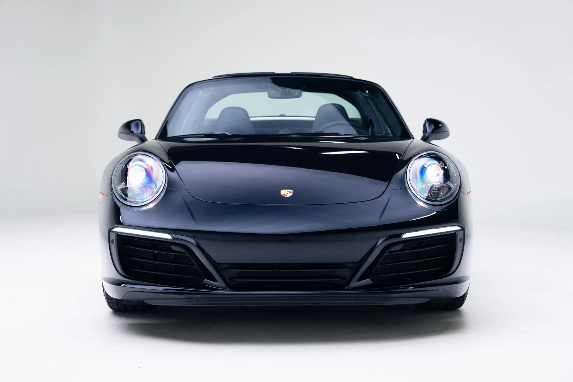 mph003_2993317724_Used_2018_Porsche_911_Targa_4_S_1767827932_37c2ce27b6