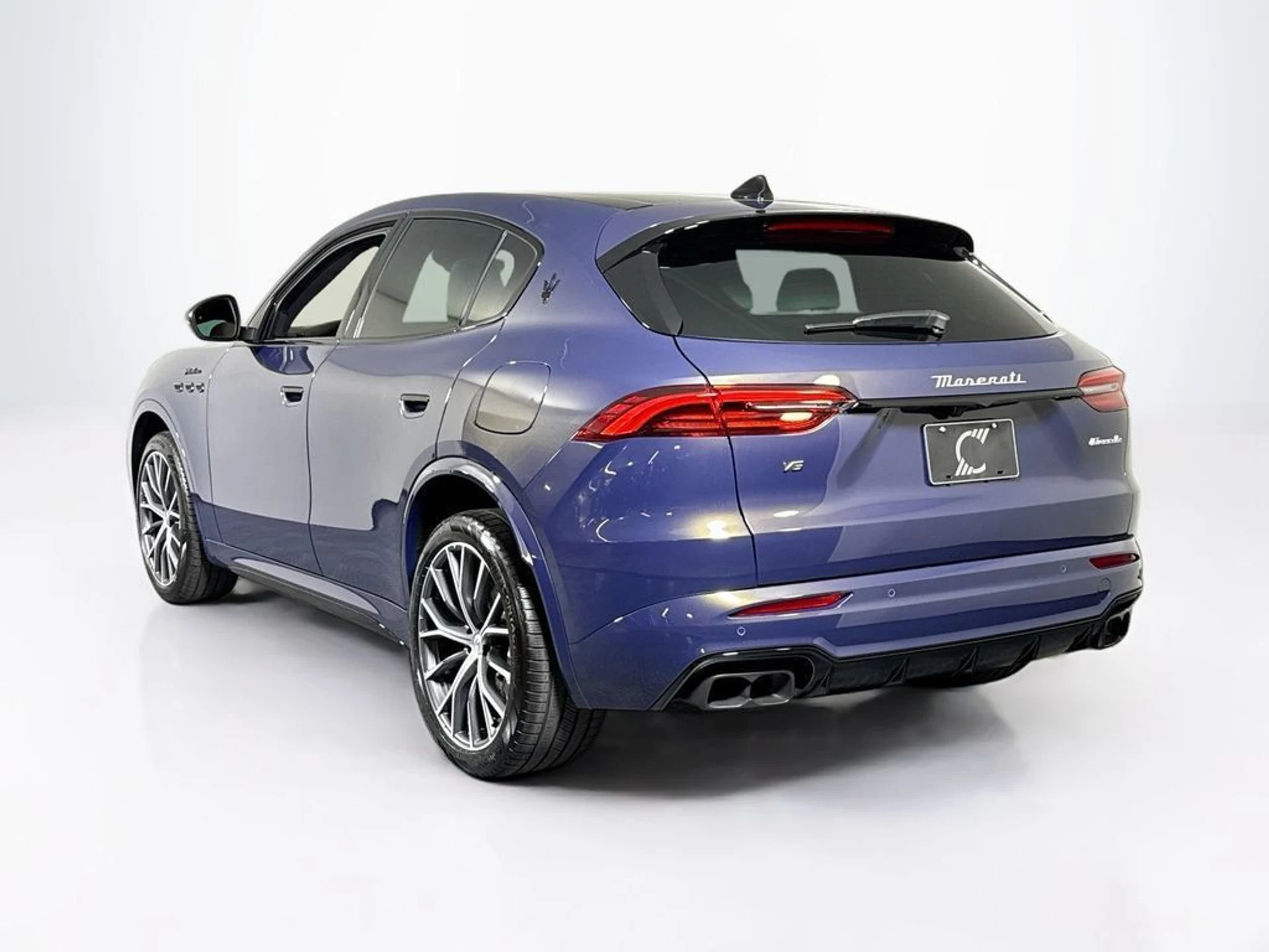 mph003_2995894256_new_2026_maserati_grecale_modenaawd_11350_23056160_3_1024_58cedc1cbd