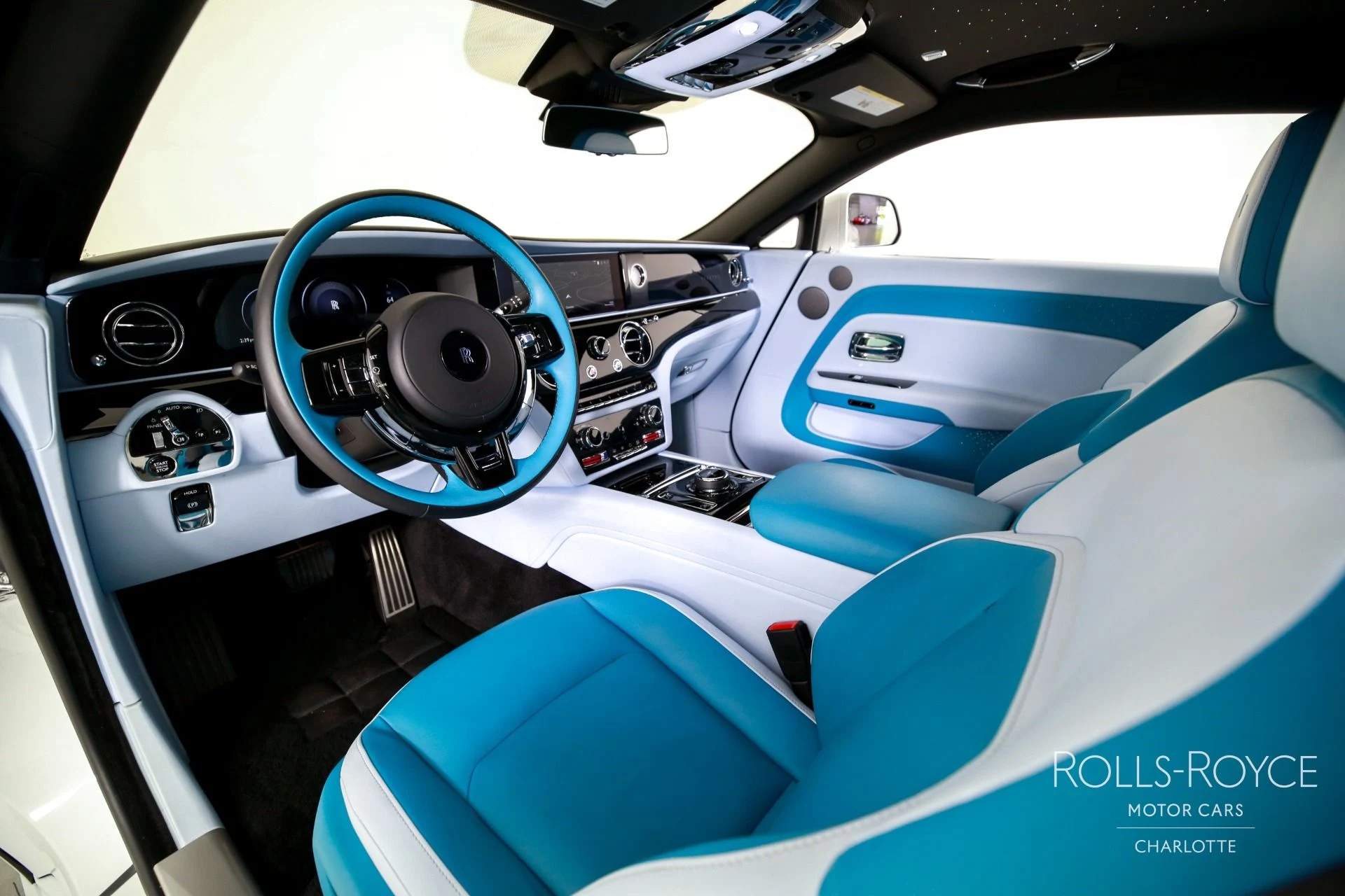 mph003_2999903644_Used_2024_Rolls_Royce_Spectre_1776091287_622d915887