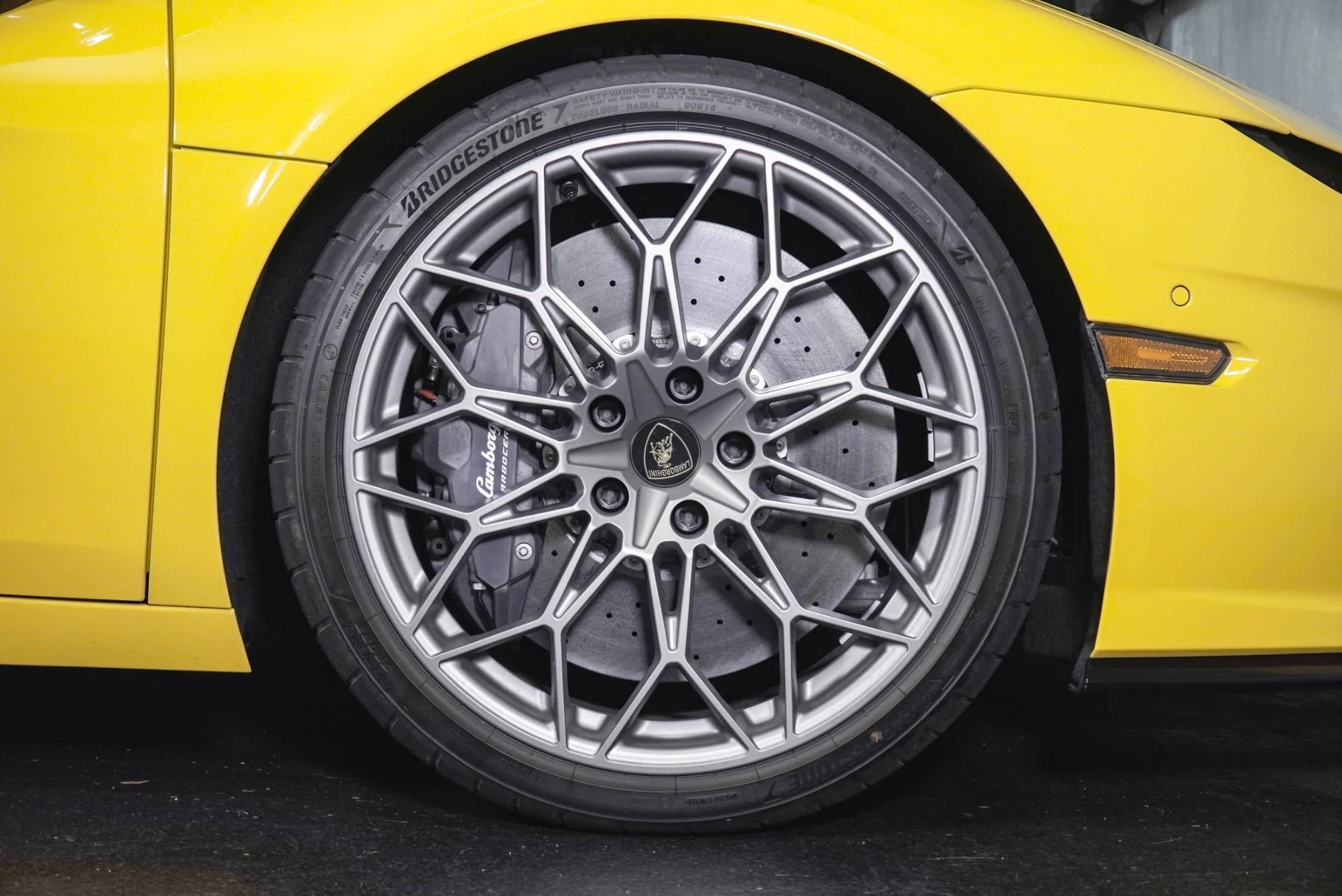 mph003_3001263438_Used_2026_Lamborghini_Temerario_1785784012_5caca5a443