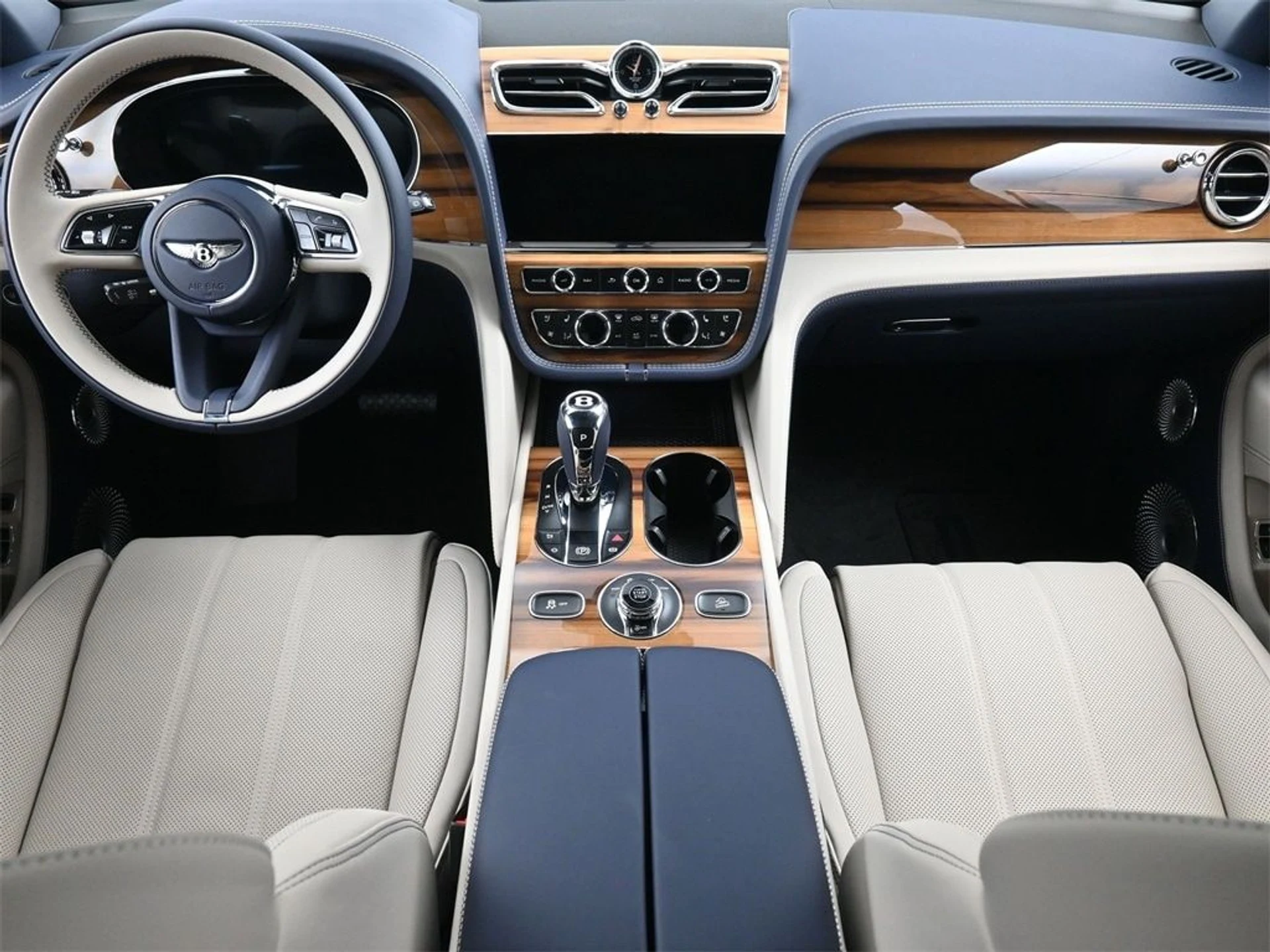 mph003_3003256152_0e04fbda69d39c8323d3e5b1bbfdad0ex_da68cb98fb