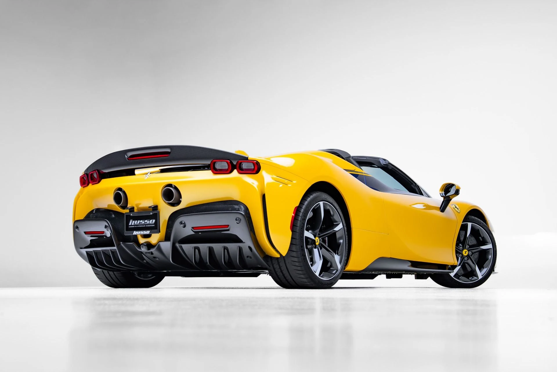 mph003_3025537347_Used_2023_Ferrari_SF_90_Spider_1773351292_c38e8cb5bd