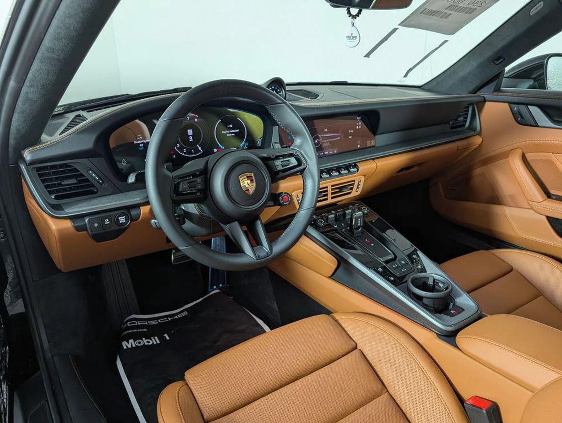 mph003_3037431451_x_OD_6u_Mmdt_XW_Hckylw_b_NMF_58_Hb_M_58386f059a