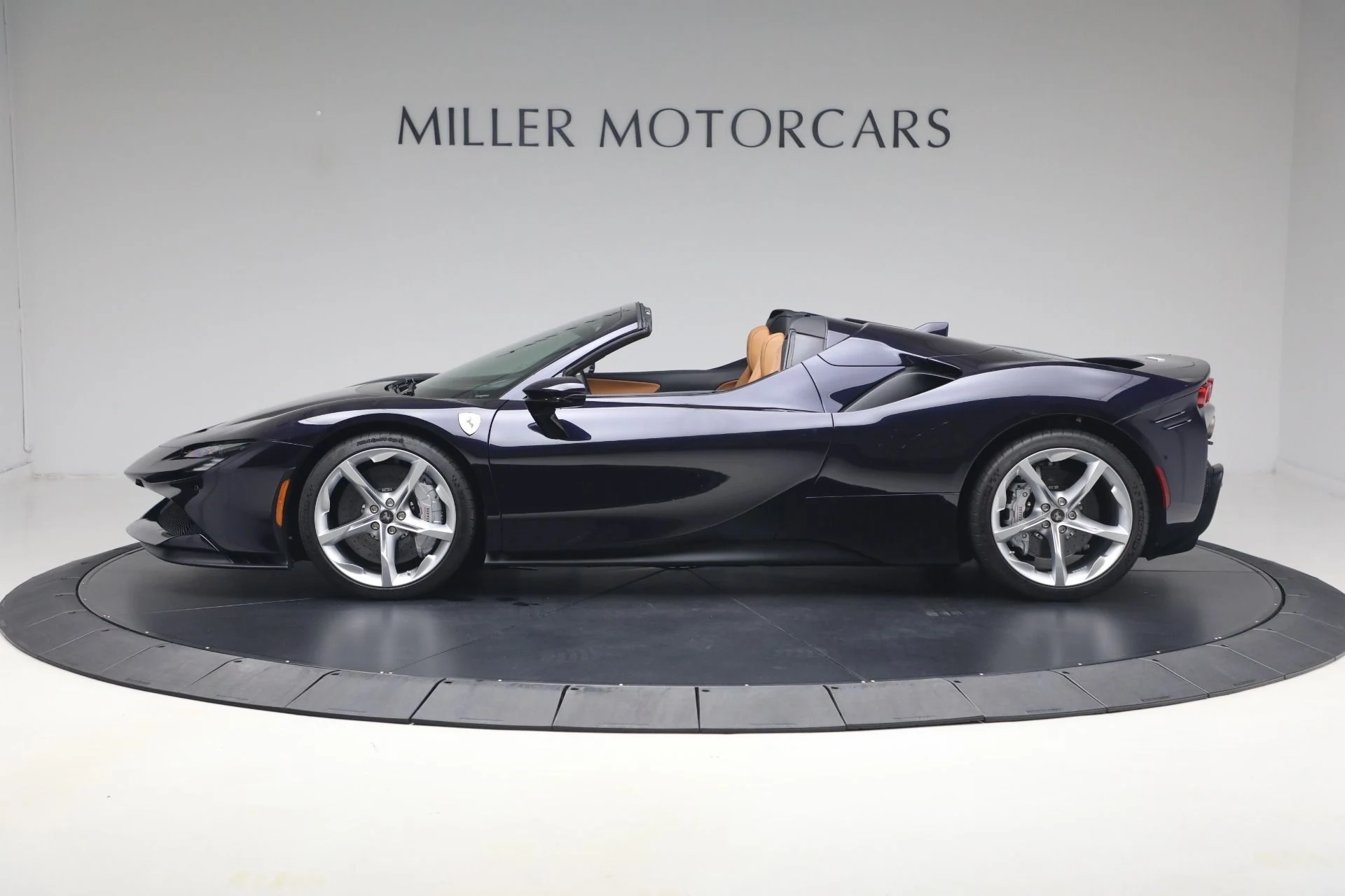 mph003_3052789933_Used_2024_Ferrari_SF_90_Spider_1781812304_e493898fb8