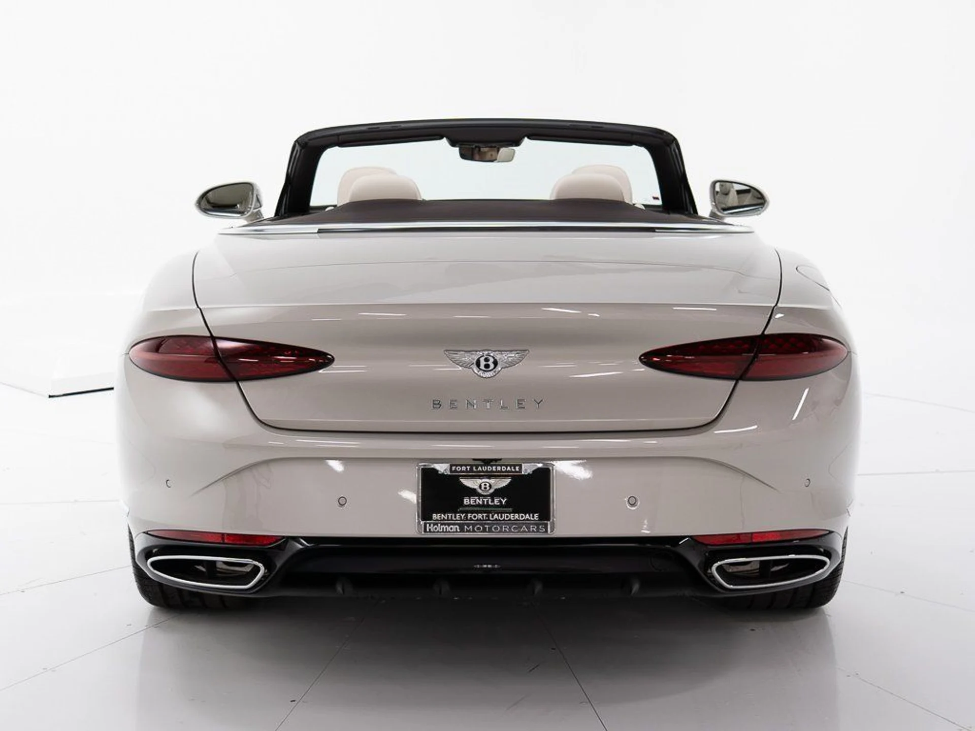 mph003_3052898080_87f83a704fc4e5ad5bc5e09e34aeb232_4dbb976186