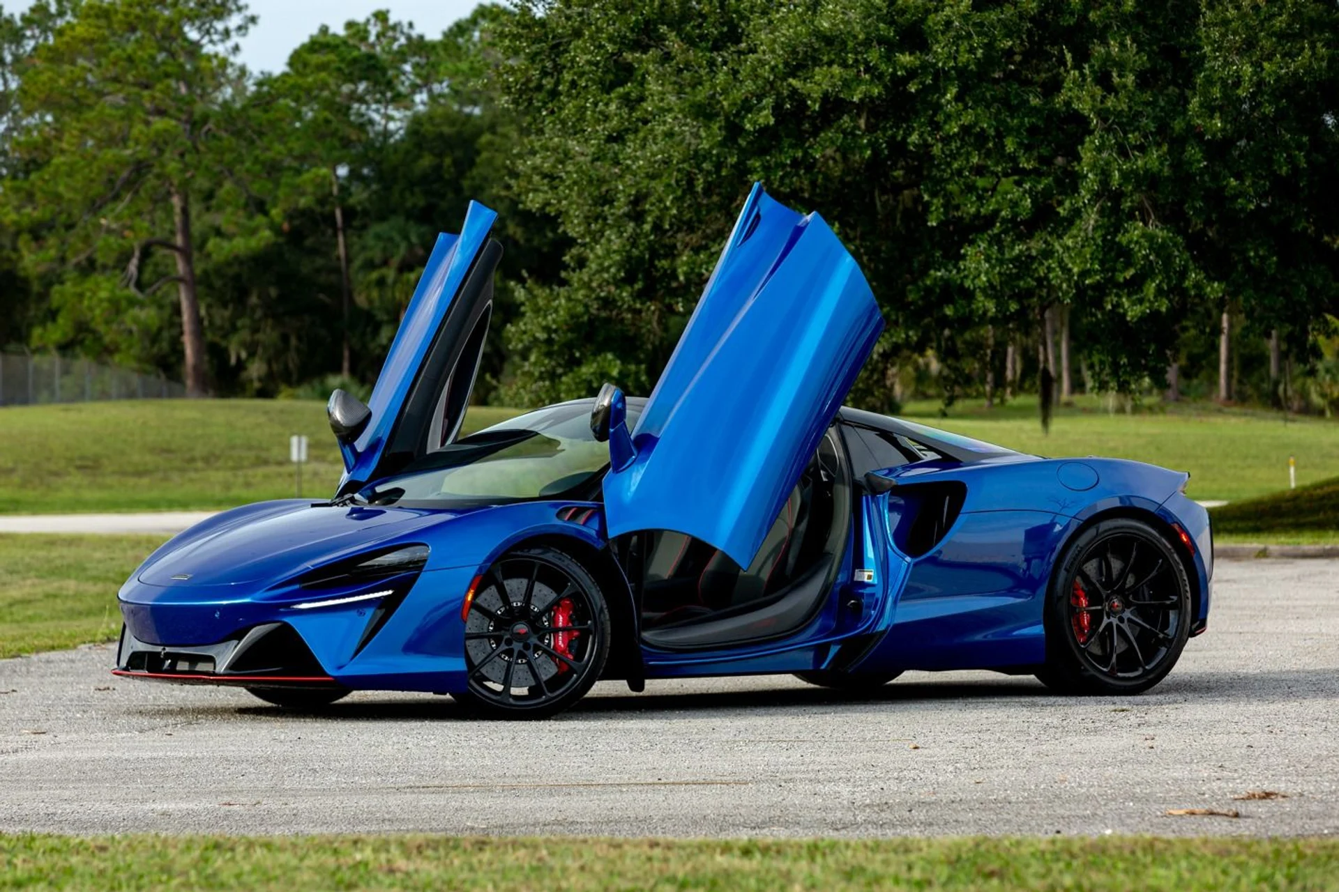 mph003_3055986281_New_2025_Mc_Laren_Artura_Spider_Tech_Lux_916d1d8c5f