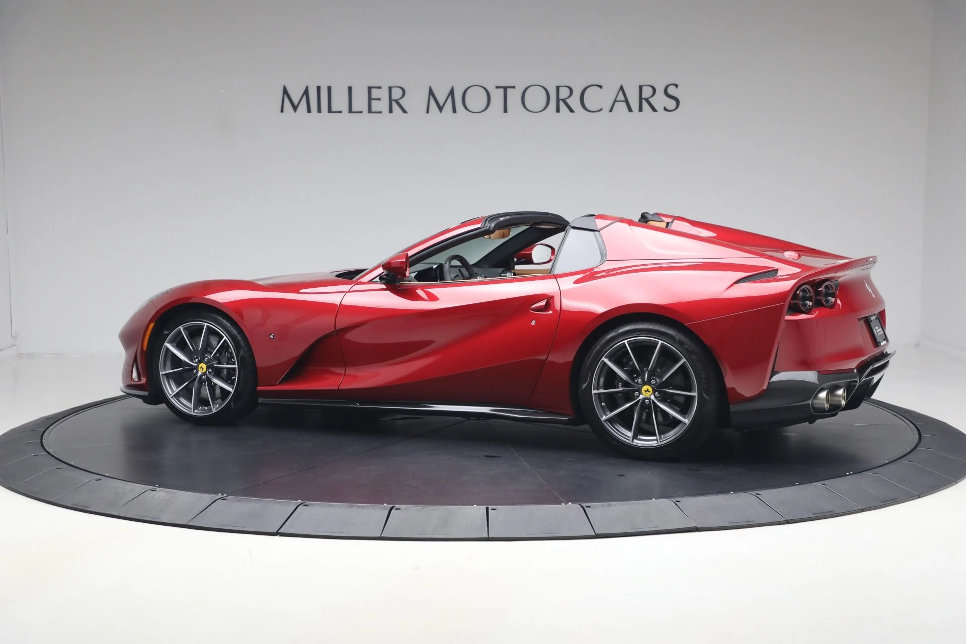 mph003_3058472433_Used_2023_Ferrari_812_GTS_1783706162_087308e540