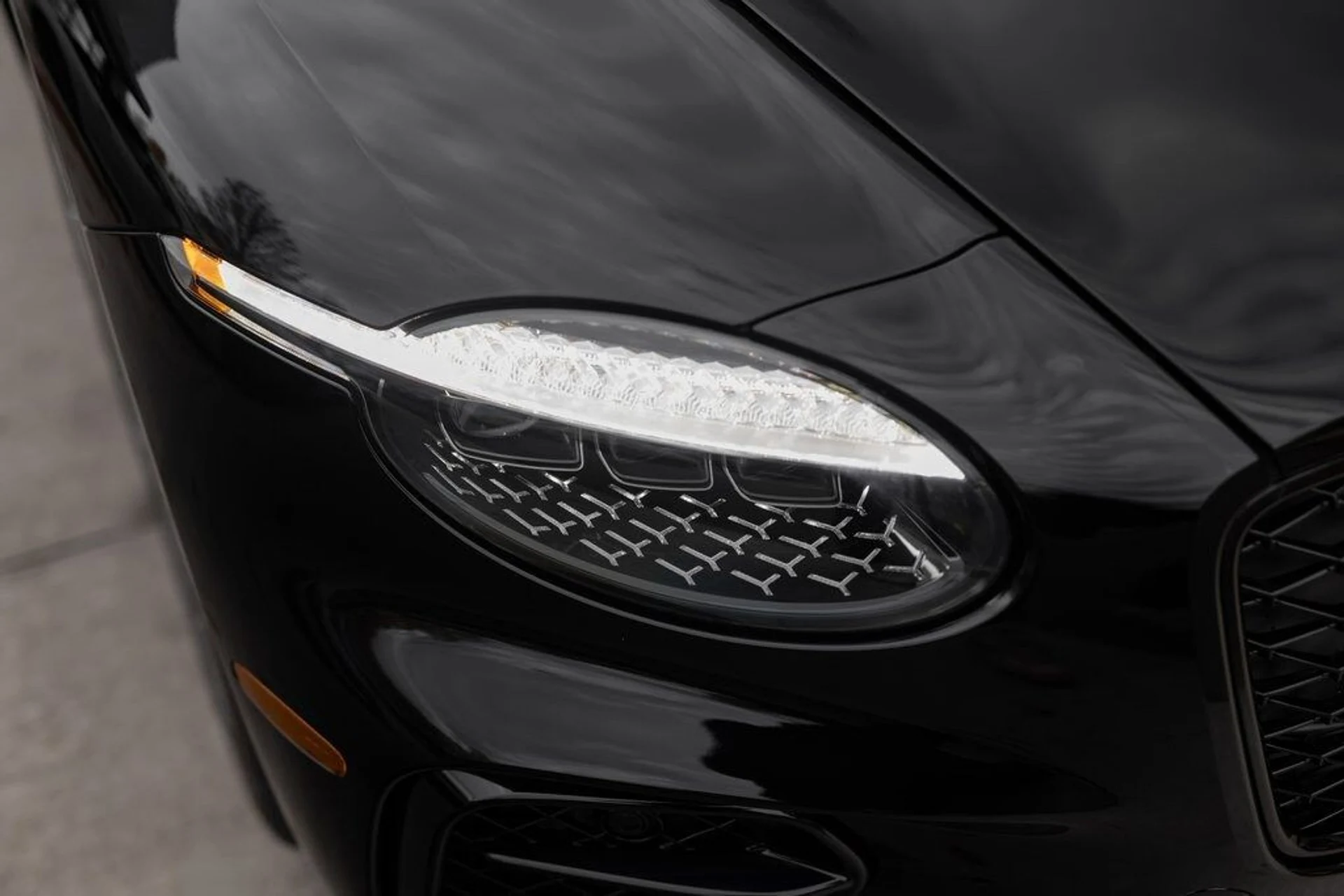 mph003_306209862_483ef064e300c01673e11a75a53ec778x_18dcf2103c