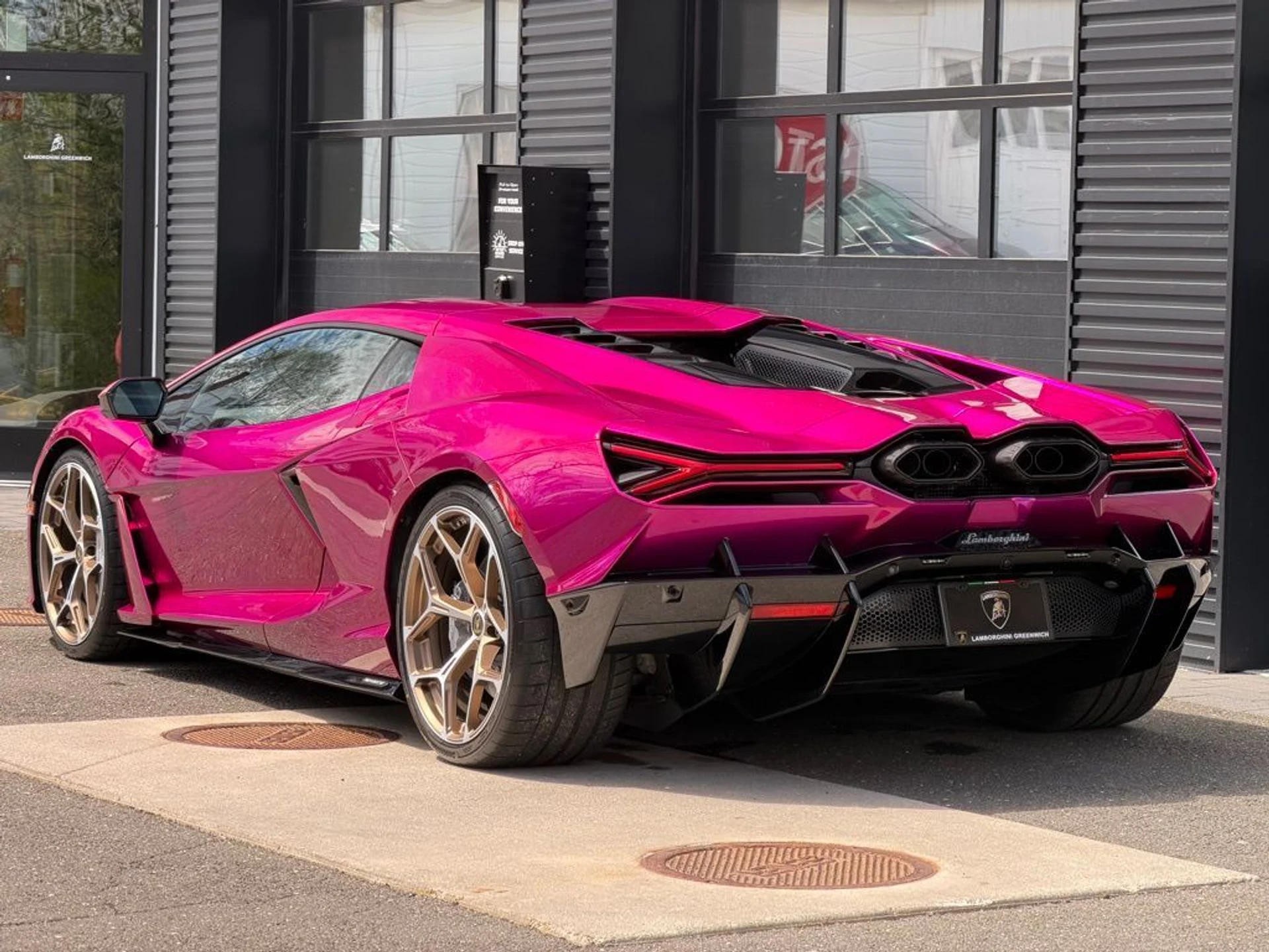 mph003_3065437987_6e1049899d46316f0f19ab6b006cc25bx_df9c270071