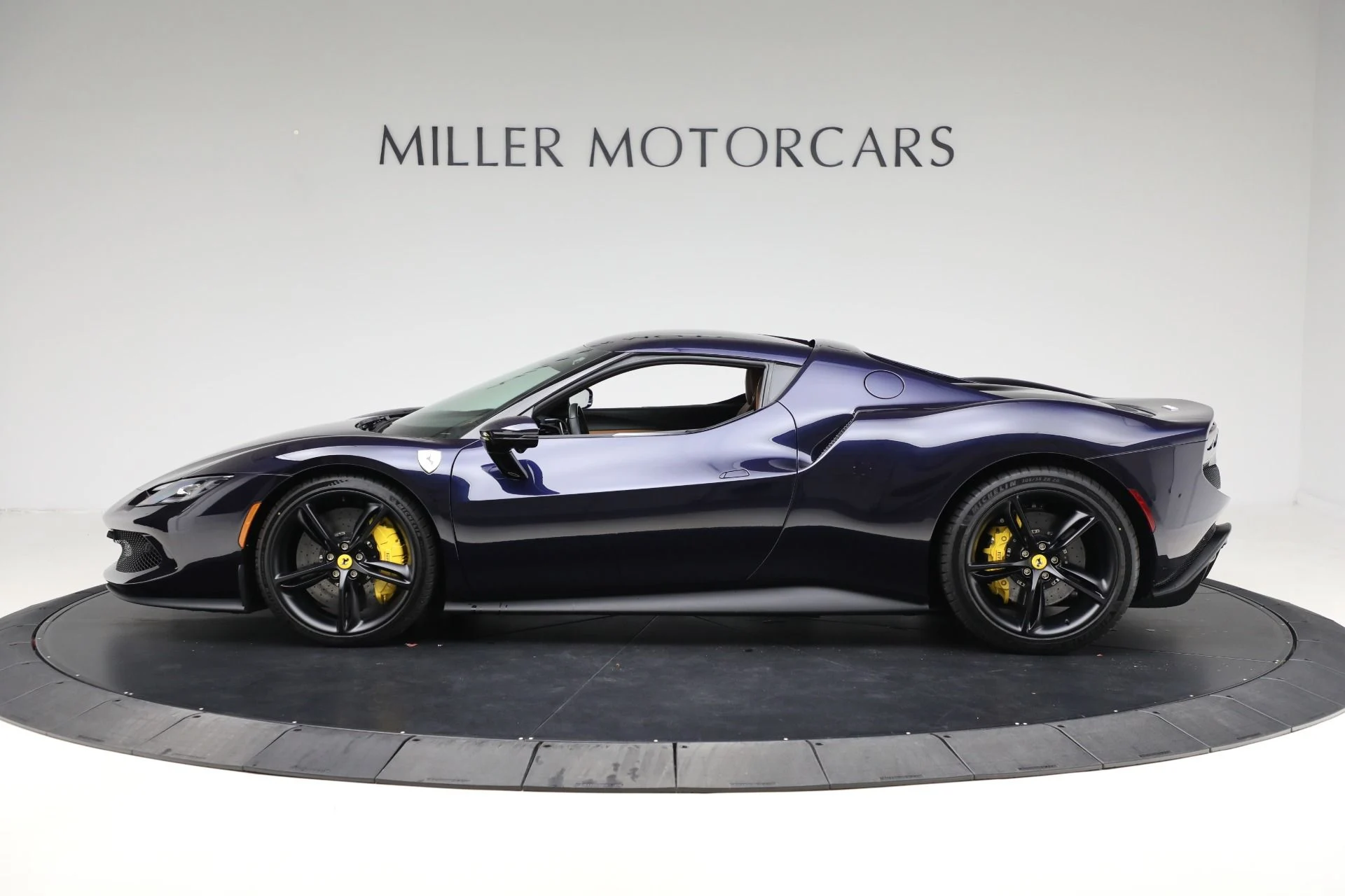 mph003_3065776453_Used_2025_Ferrari_296_GTB_1763152583_0d51d1a1f9