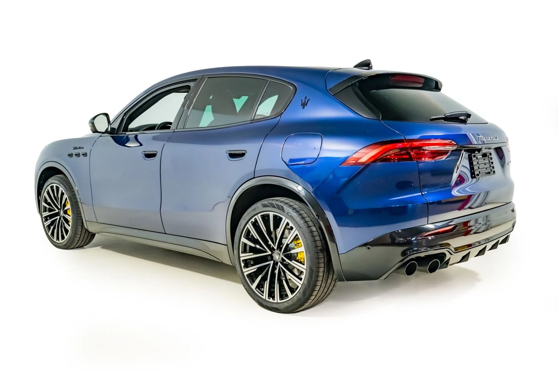 mph003_3087764857_165a479eb63a4f99a195d9a2b1b9c246_a7447286cc