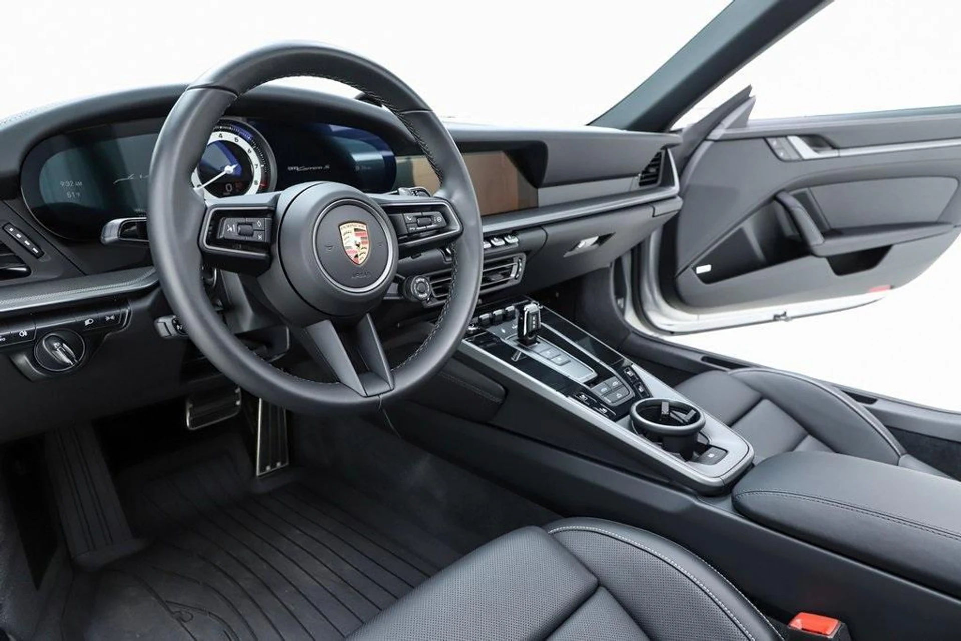 mph003_3088705426_o_N_Rgn75244a_O_Na6_OX_0_DVHZE_Emu_Q_48a68e6184