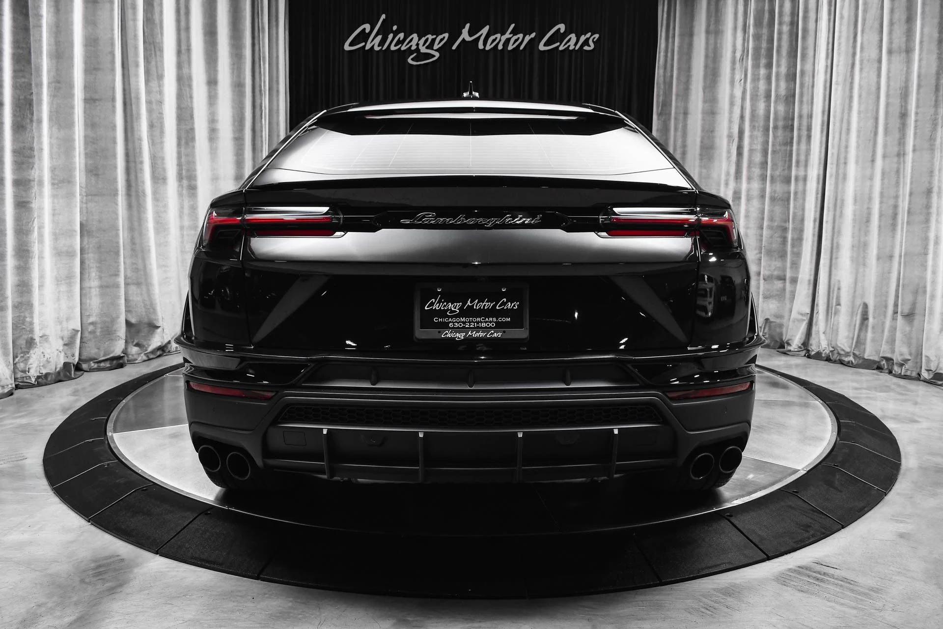 mph003_3090616171_13420_p4_l_54f1b793bf