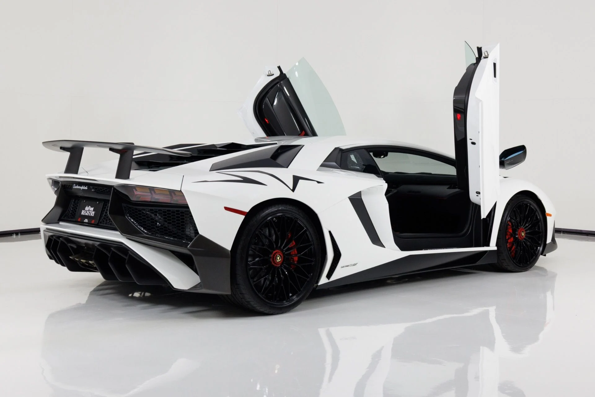 mph003_3091136100_Used_2016_Lamborghini_Aventador_LP_750_4_Superveloce_1779992498_c40d981c97
