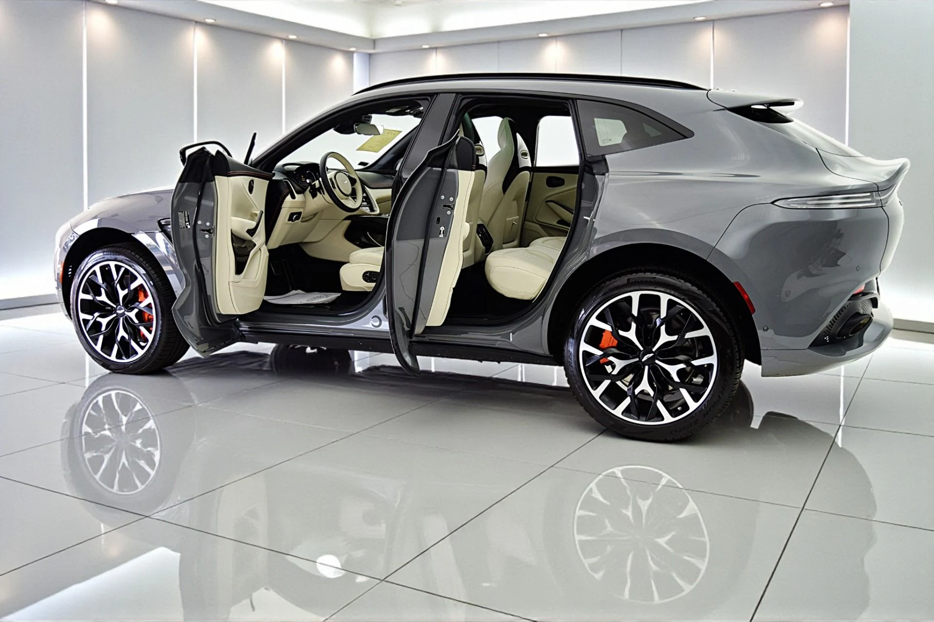 mph003_3099232660_Used_2022_Aston_Martin_DBX_a46fb62449