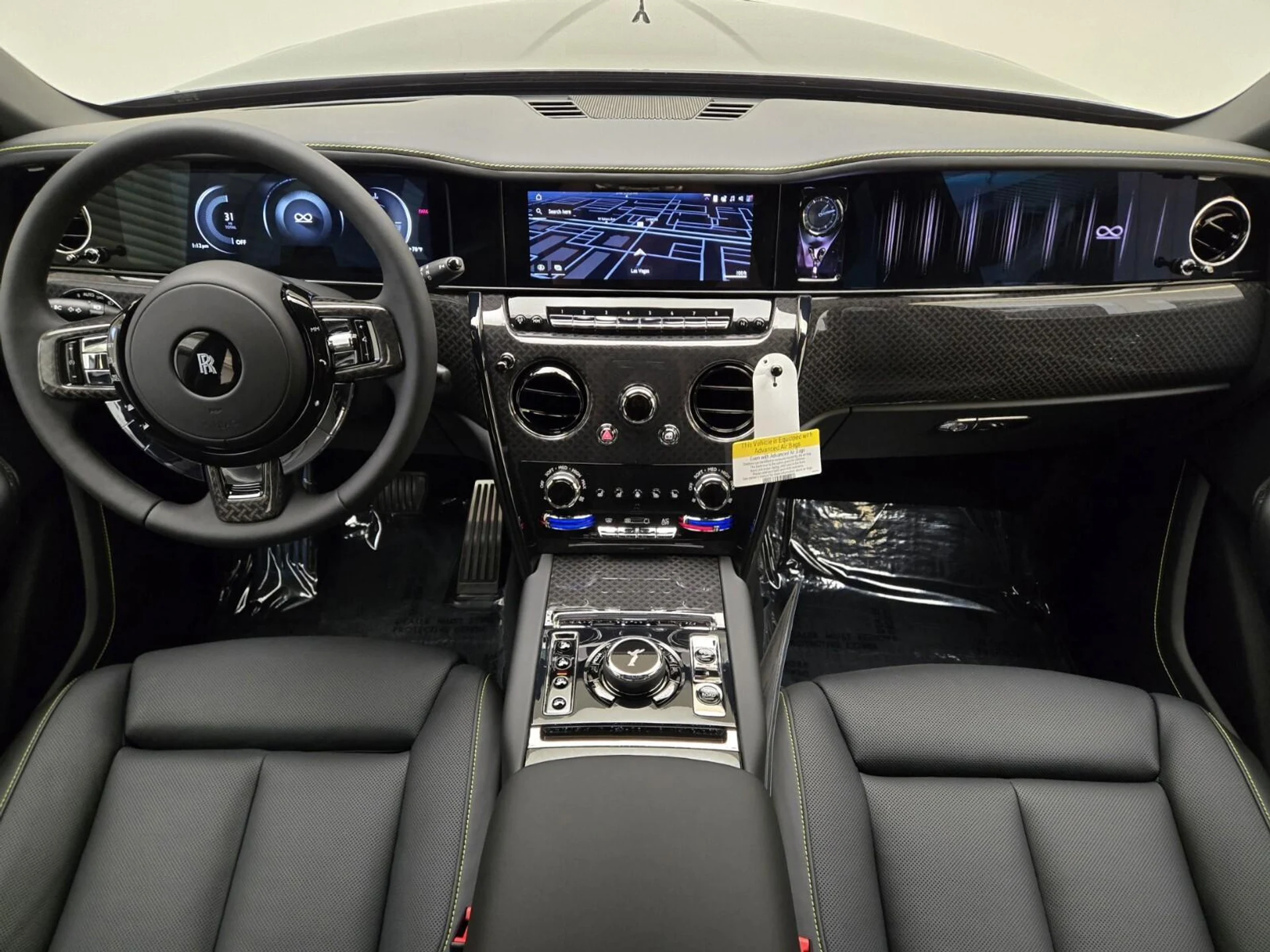 mph003_3099475128_New_2026_Rolls_Royce_Cullinan_Black_Badge_1776921902_6d644364aa