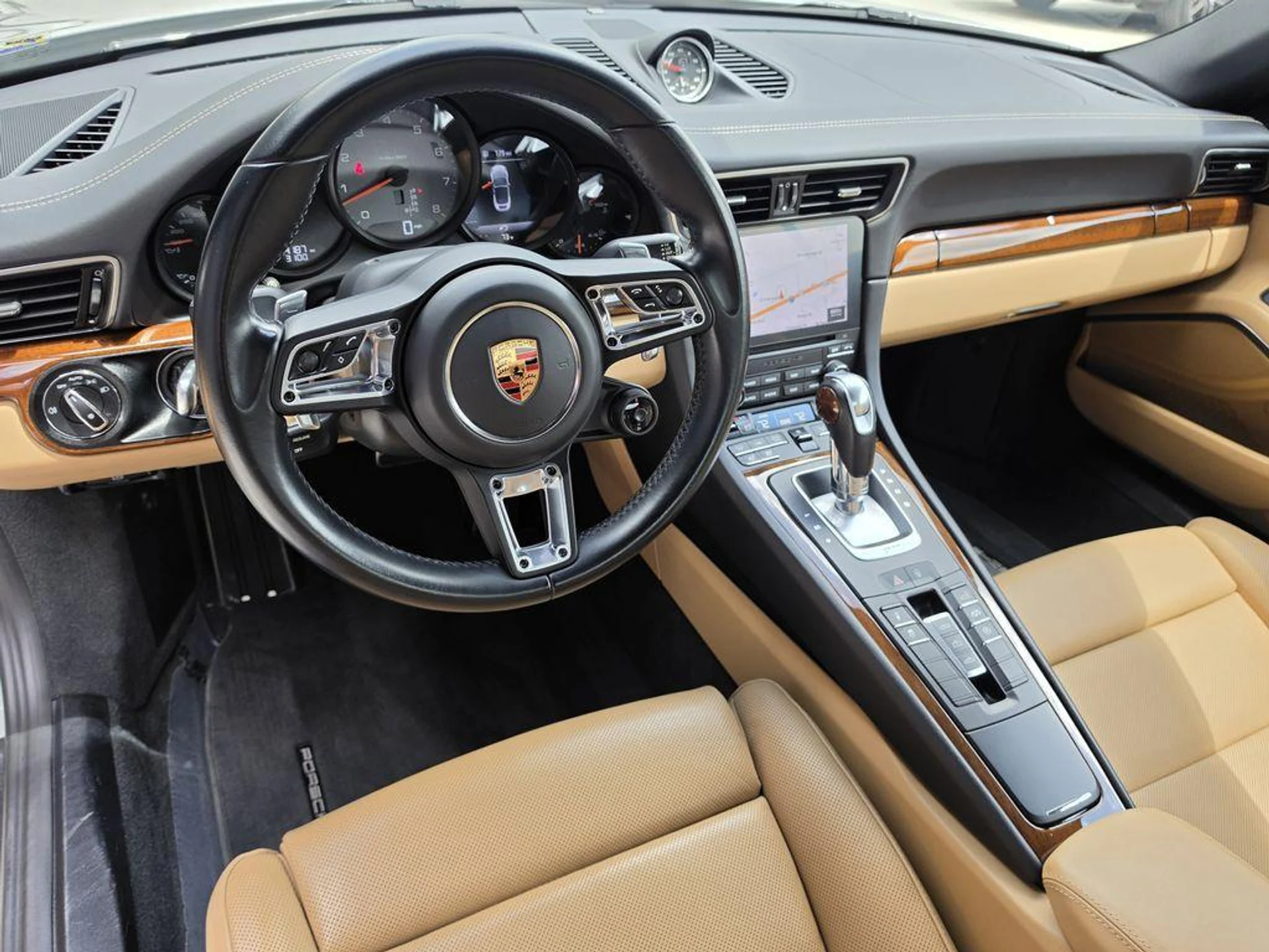 mph003_3110810441_b_RX_Nc_2pug8q5_U_gb_C41x_H_Jnp_VE_a36aa1e398