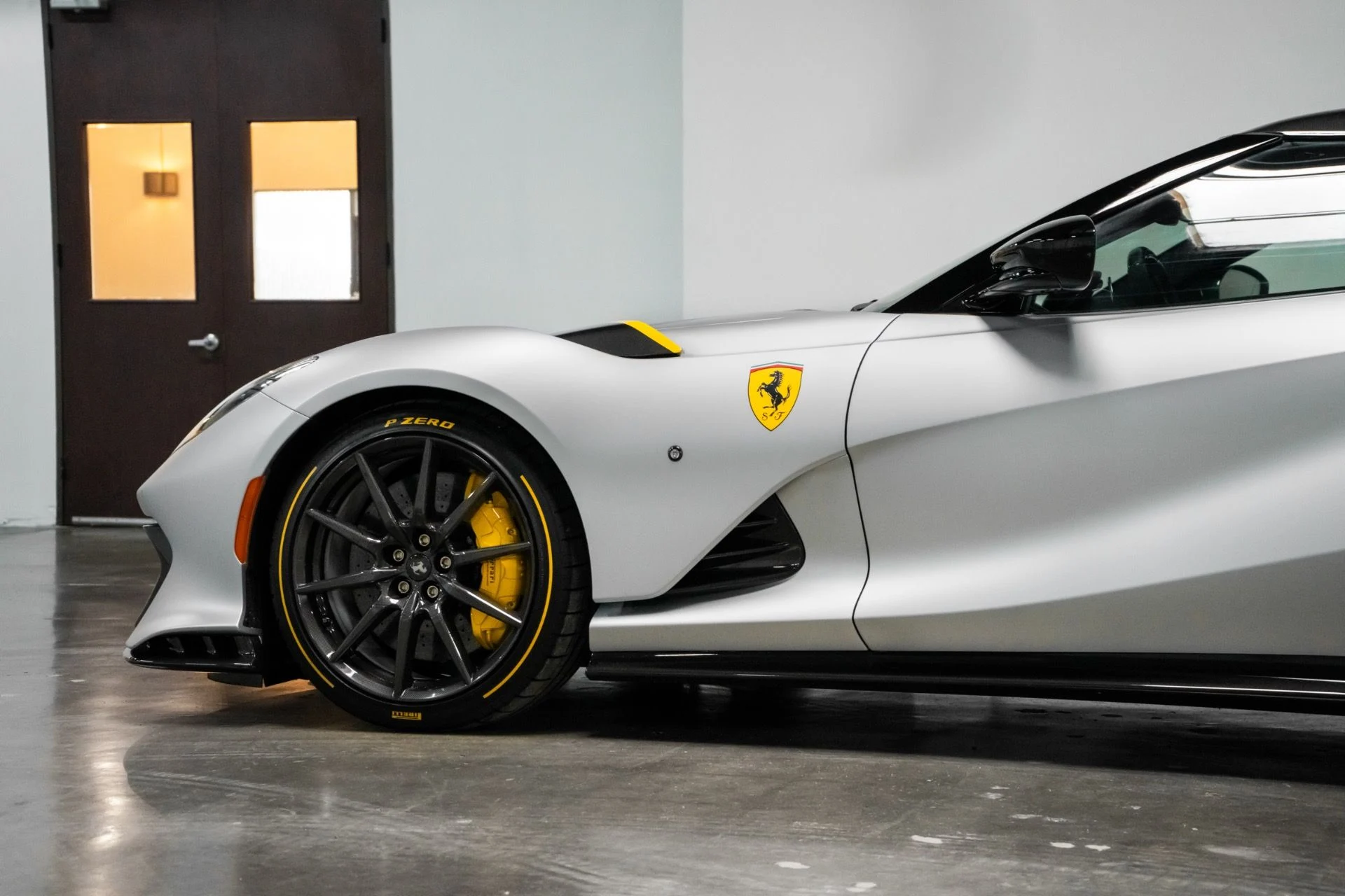 mph003_3114514249_Used_2024_Ferrari_812_Competizione_A_1762894077_0b3a4bc0fb