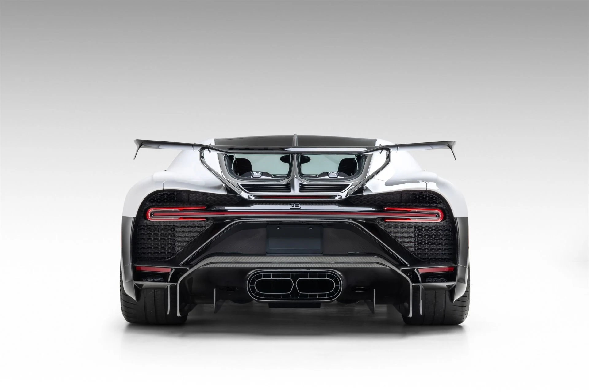 mph003_3118535956_11790_p4_l_147ac8428a