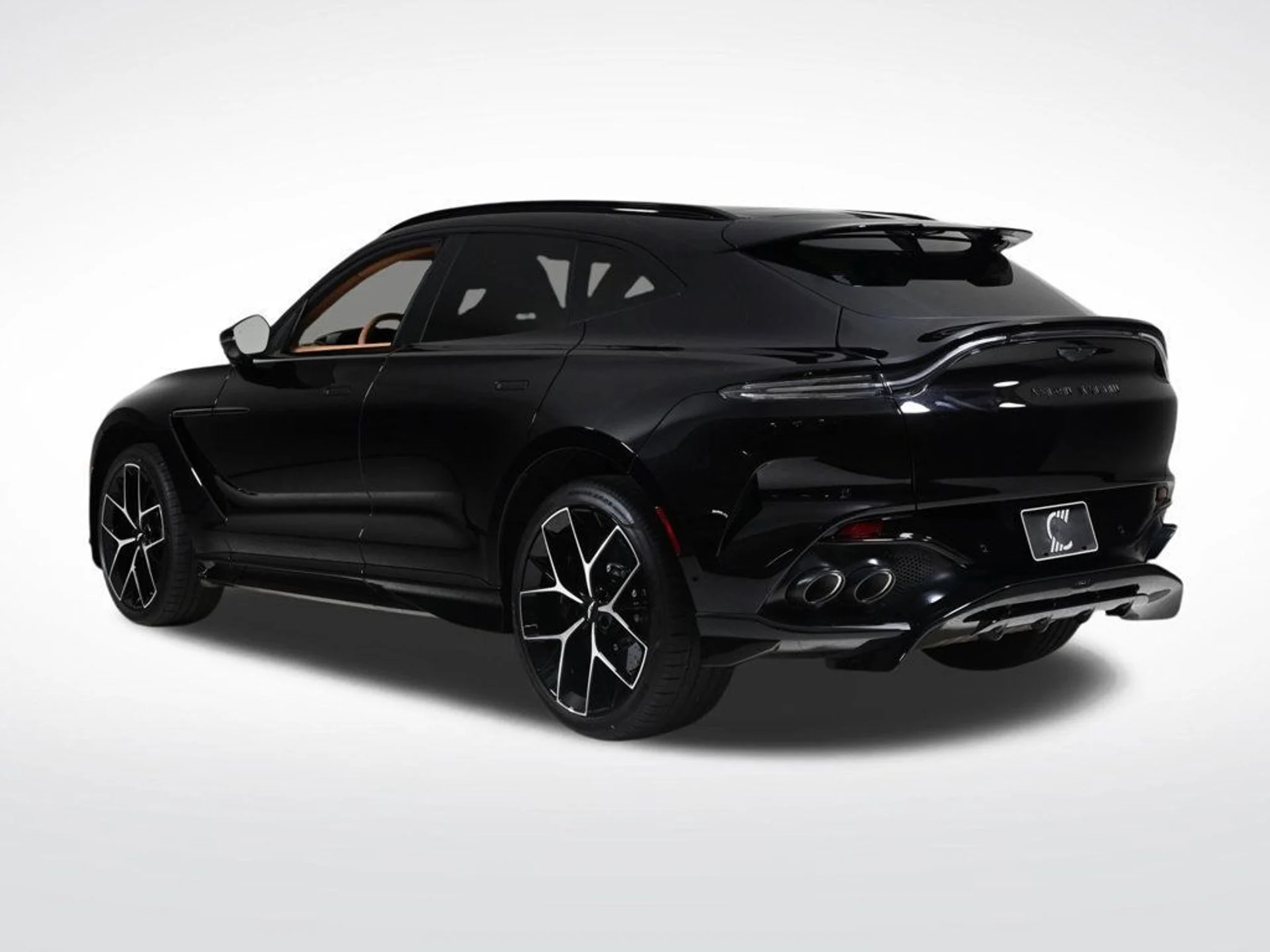 mph003_3160184583_new_2026_aston_martin_dbx_707awd_11350_22965881_3_1024_85d2ba1125