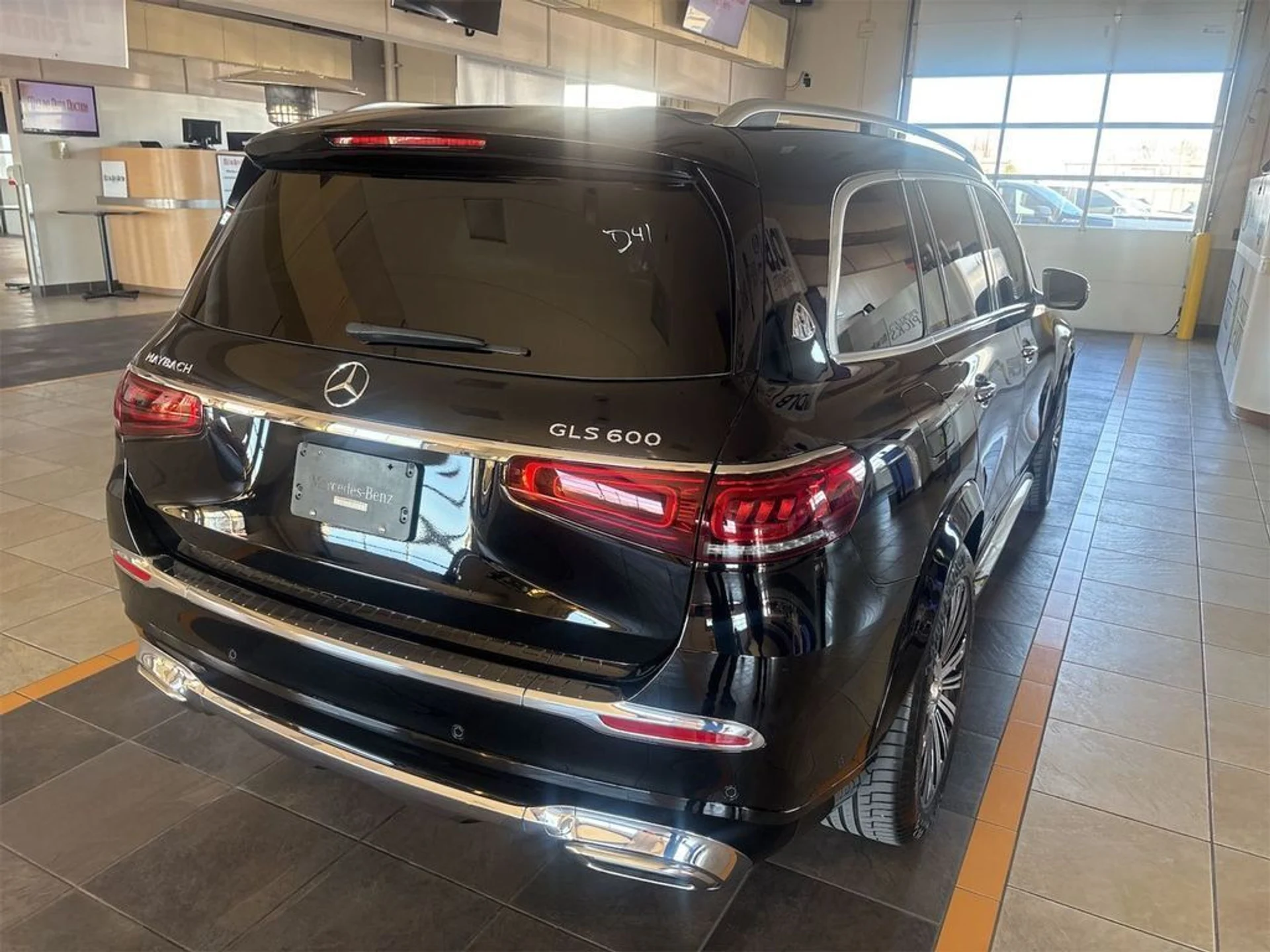 mph003_3166426123_k0eop0e9ve8c9vvb9bpq4mwnp9ae_6974b9d294