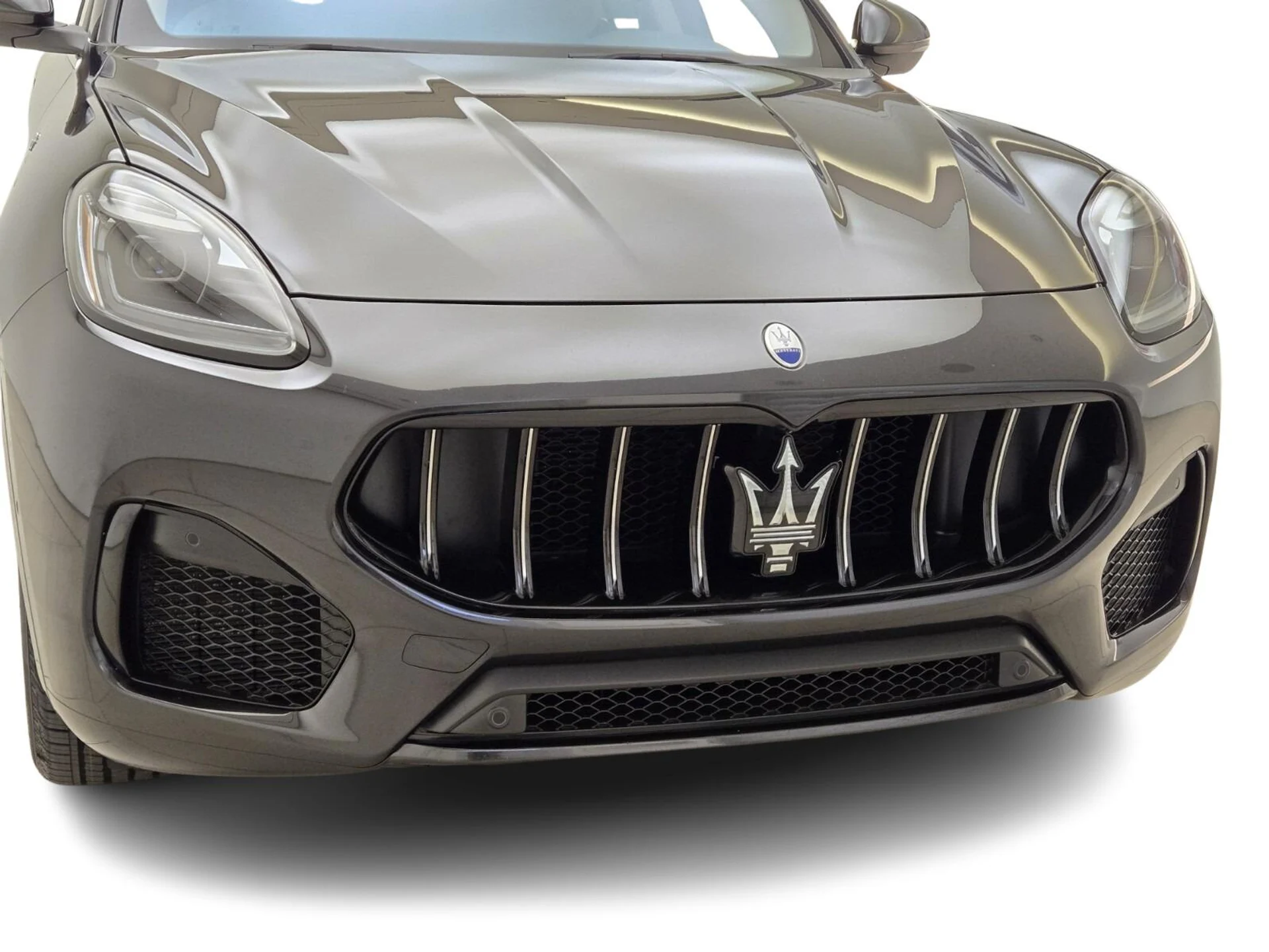 mph003_3167426969_Used_2023_Maserati_Grecale_GT_1753165321_30c8ae248e