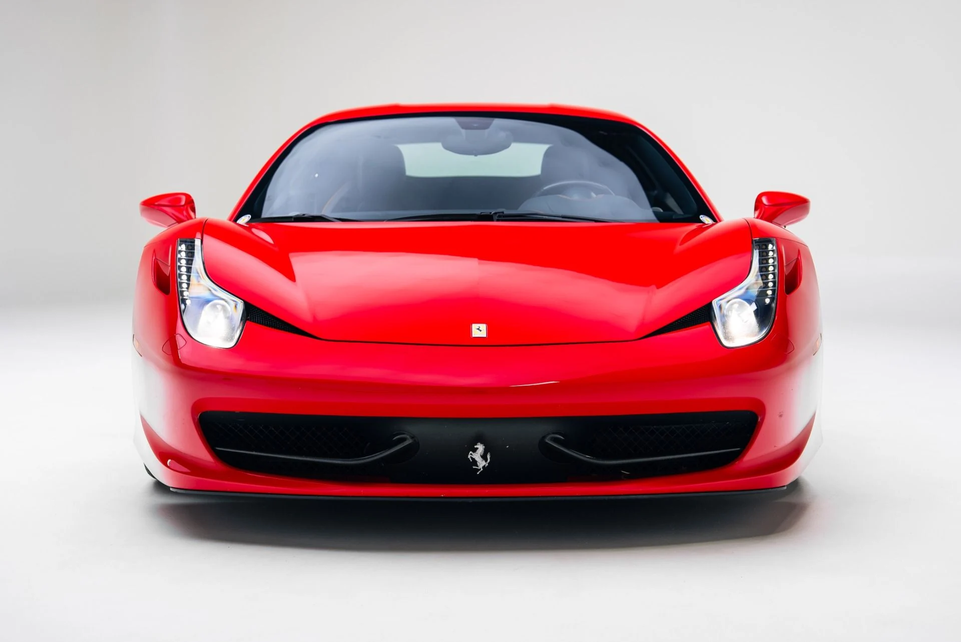 mph003_3167989086_Used_2010_Ferrari_458_Italia_1766090599_0a1222adc2