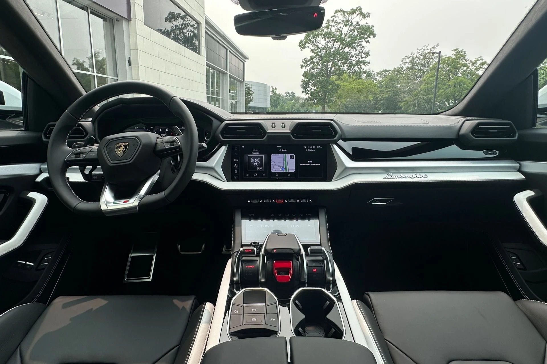 mph003_3172533461_New_2026_Lamborghini_Urus_SE_1784539635_4168b8eb02
