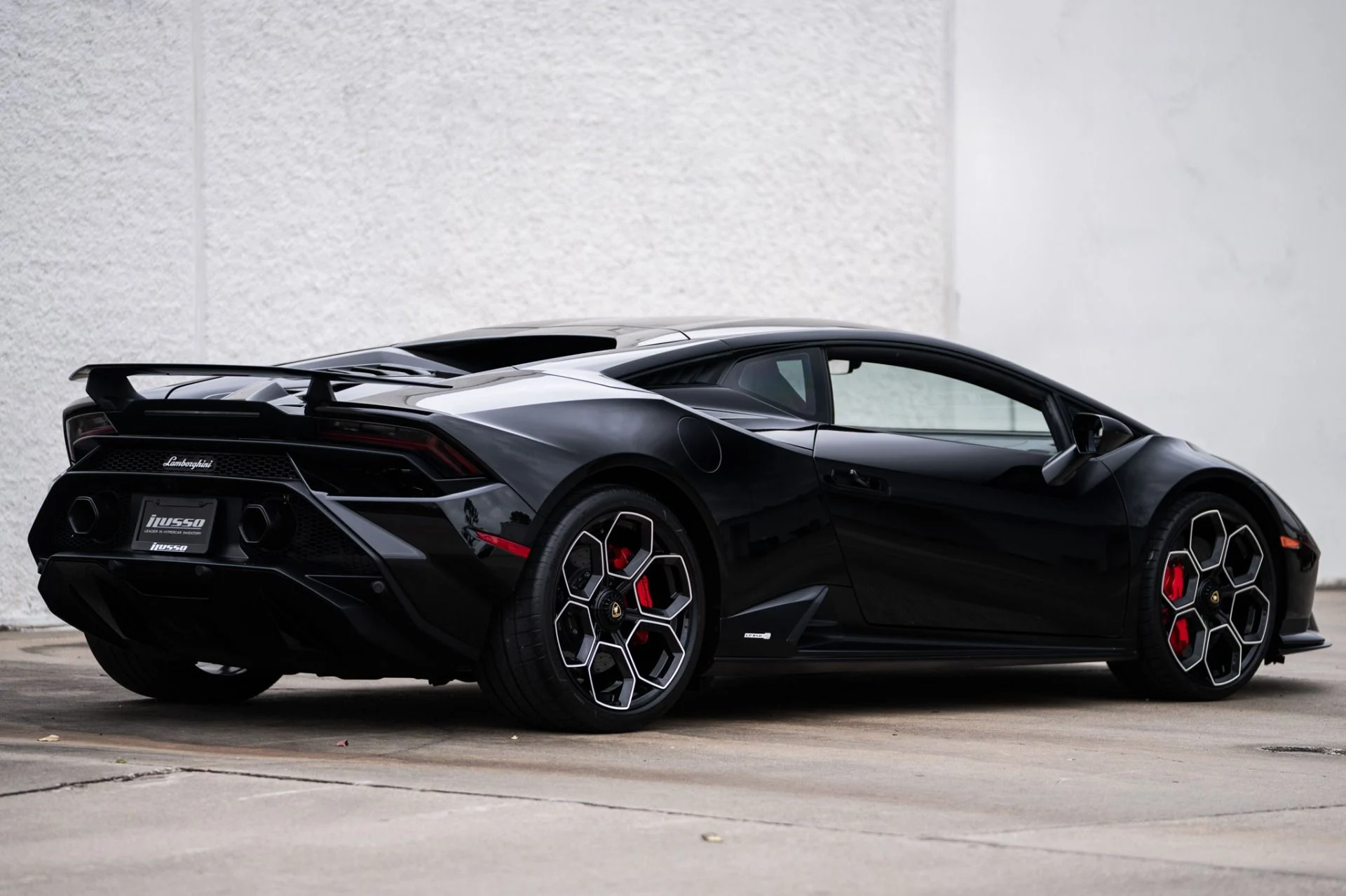 mph003_3178410122_Used_2023_Lamborghini_Huracan_Tecnica_1768943844_7d05f9fd4f