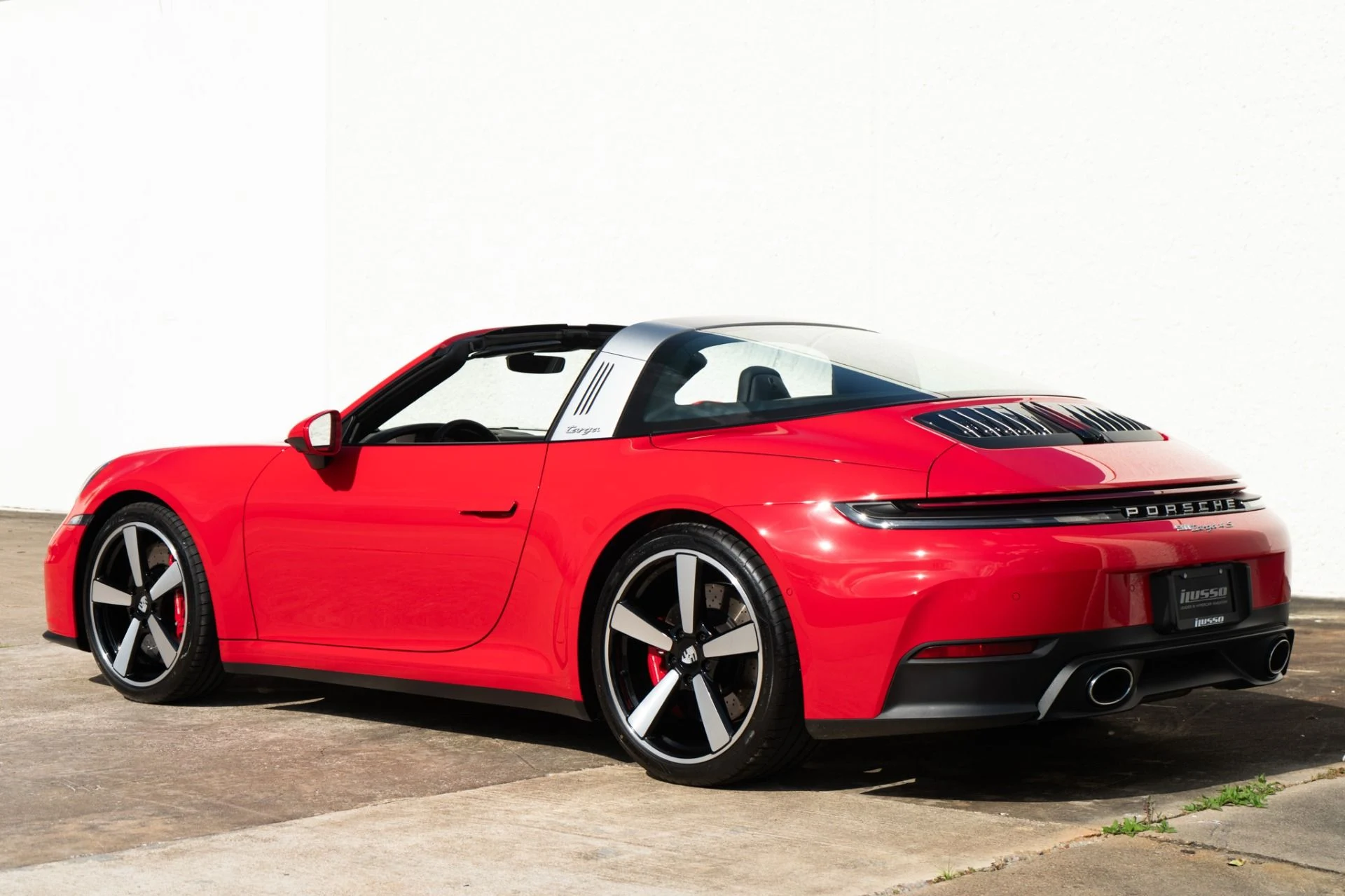 mph003_3183665978_Used_2026_Porsche_911_Targa_4_S_1780095629_0d47b1c4b5