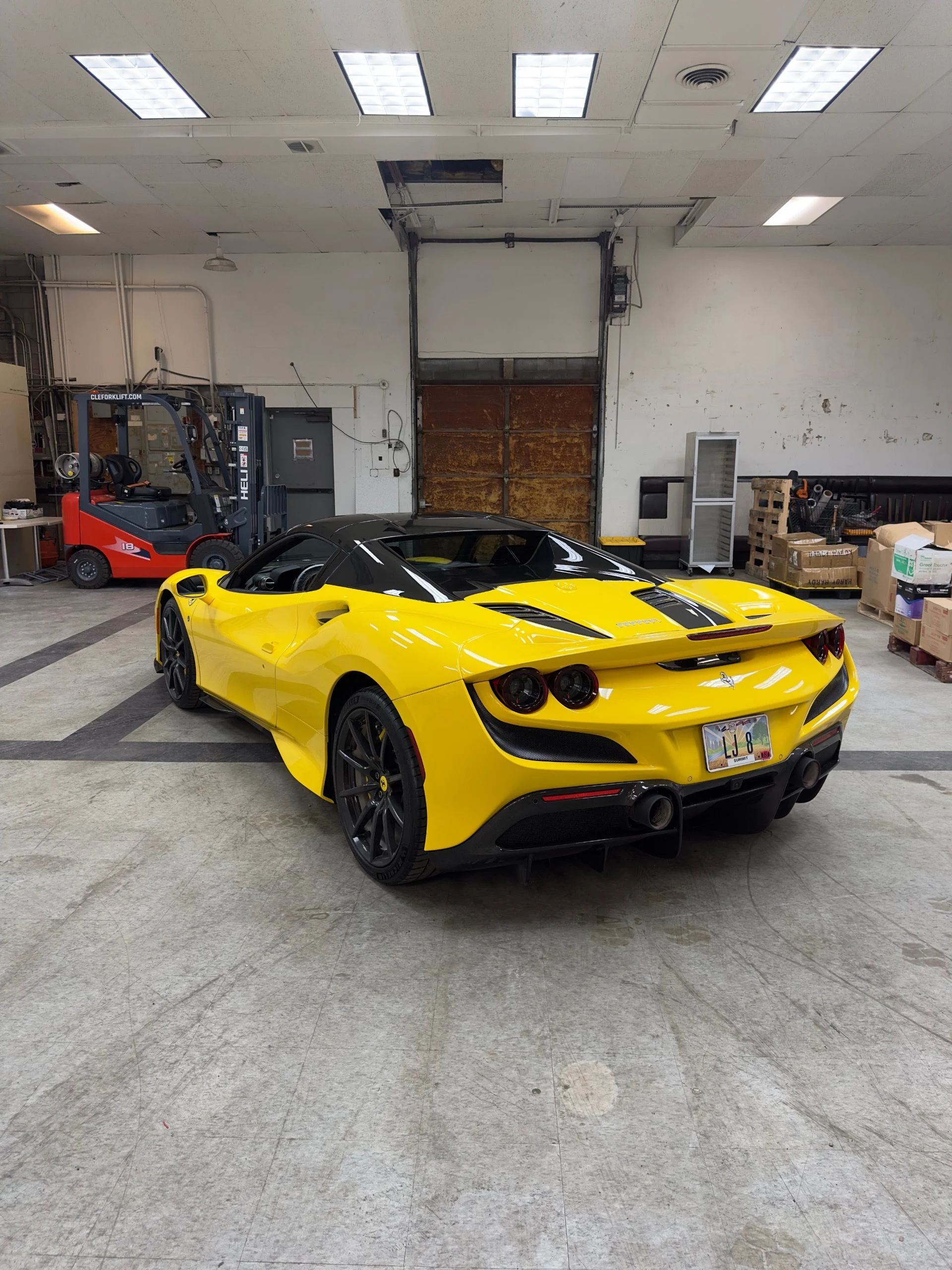 mph003_3190172730_Used_2021_Ferrari_F8_Spider_1758838955_c22afed40f