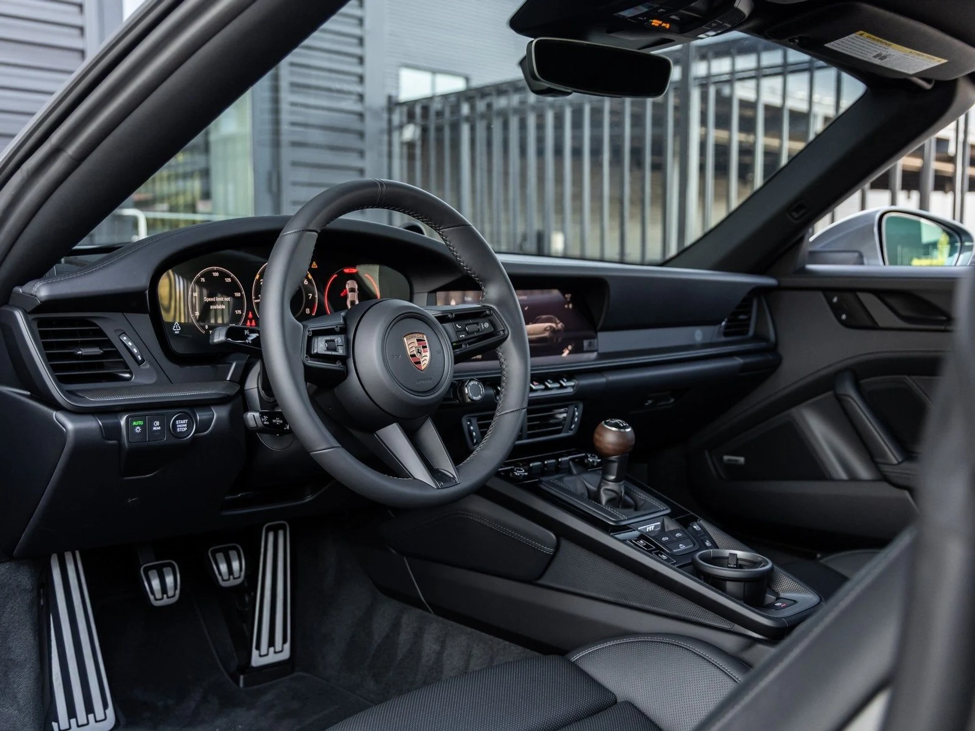 mph003_3194419349_4_a27be0a33a