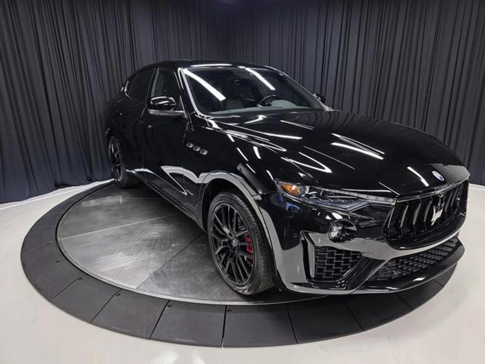 mph003_3211604577_Tw_Zv_Yo_W5_Sar1_DOLQS_Ejgk_Qy_GR_Vg_4de4e8bea8