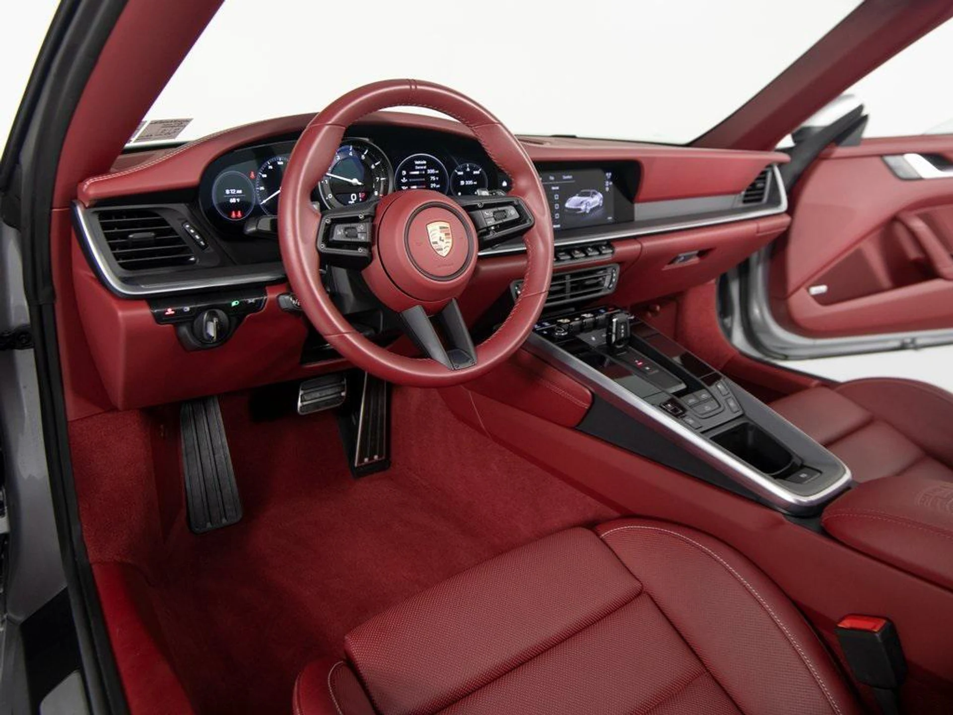 mph003_3213629051_a_Aje_JYI_Xwr_Eh_D8y7_M4_Can_Ovv_Uw_a11d55d0e4