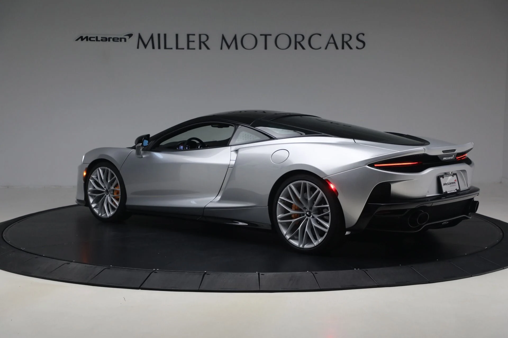 mph003_3215721522_Used_2023_Mc_Laren_GT_Luxe_4dd2a8d10a